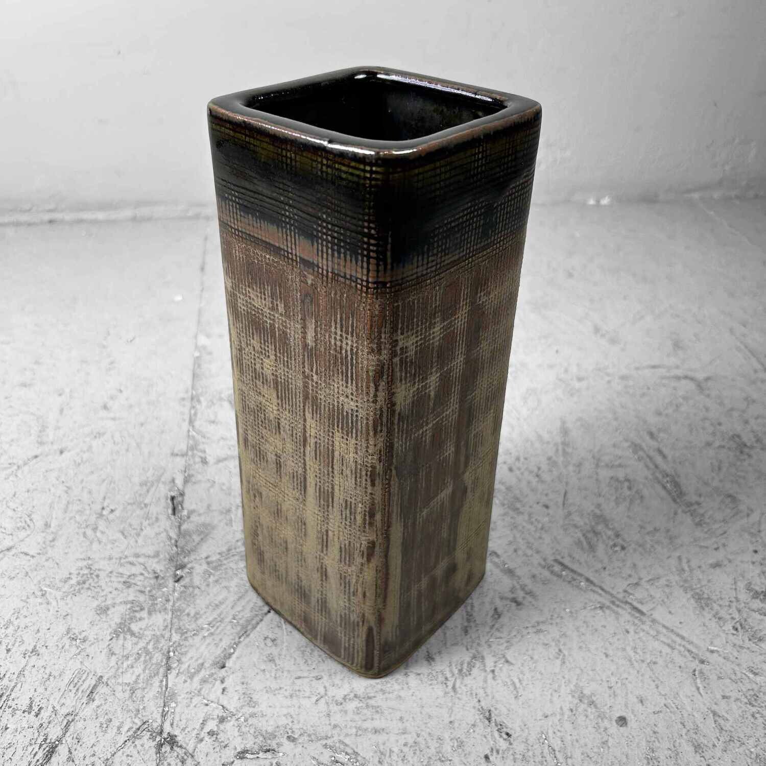 Mid Century Ceramic Ikebana 生花 Flower Vase.