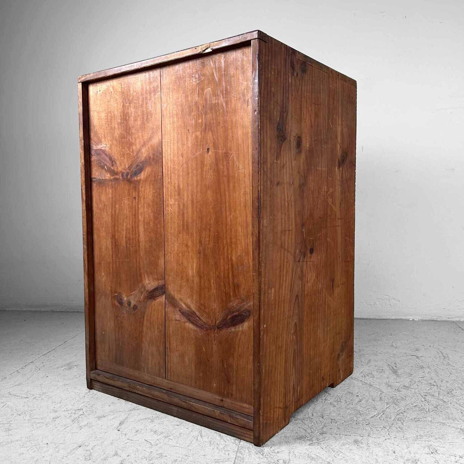 Set (5) Urushi Lakwerk Serveertafels, Taishō-periode, Japan.