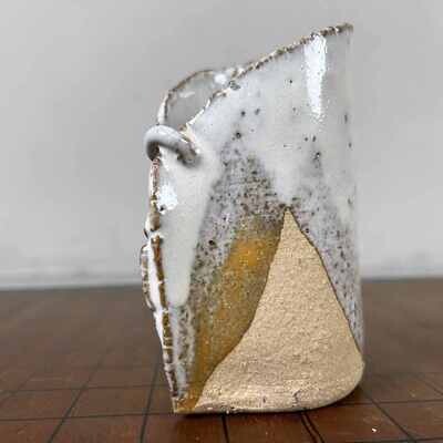 Kokuya Ceramic Small Pitcher Ikebana, 2016, Japan.