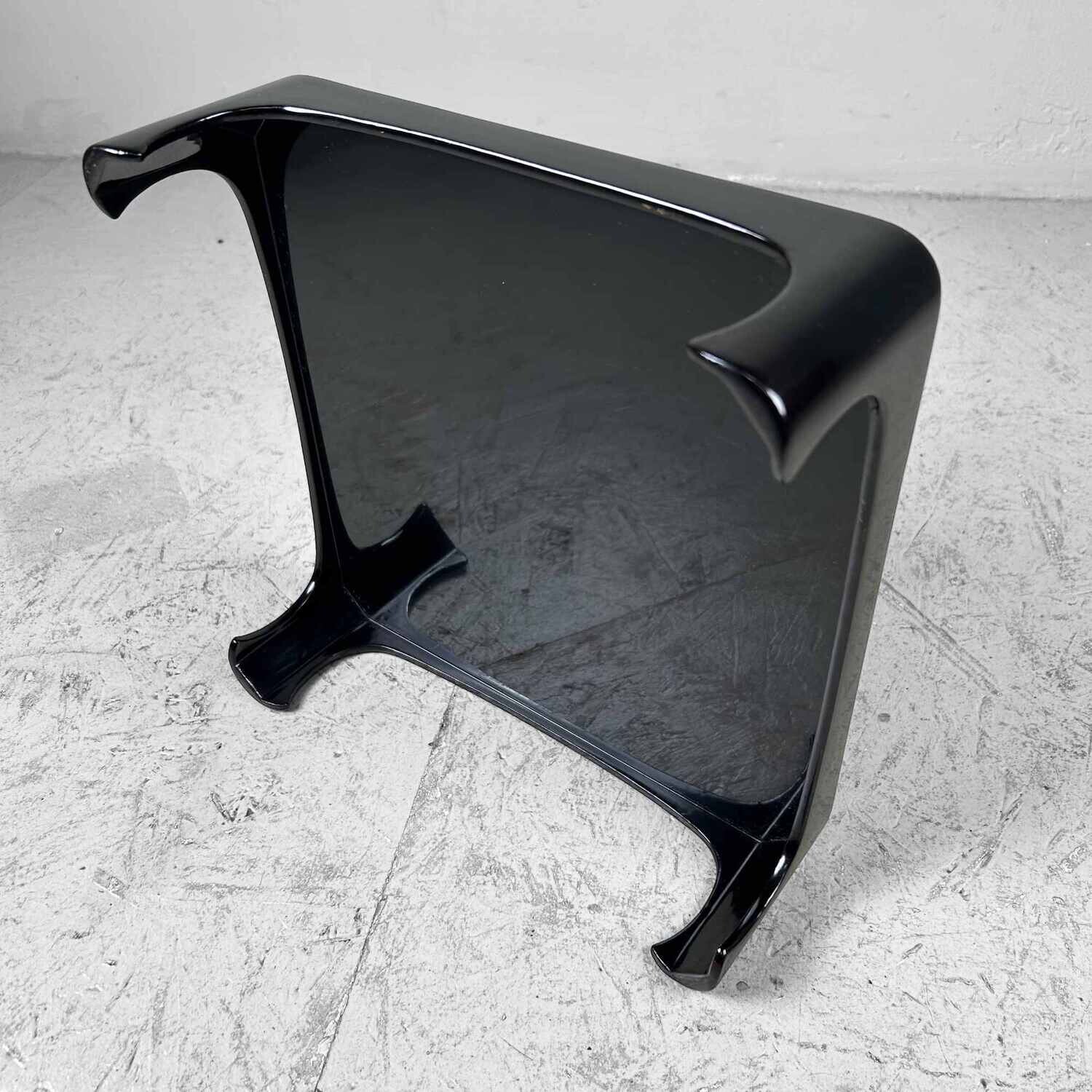 Set (11) Traditionele Urushi Lakwerk Serveertafels, Taishō-periode, Japan.