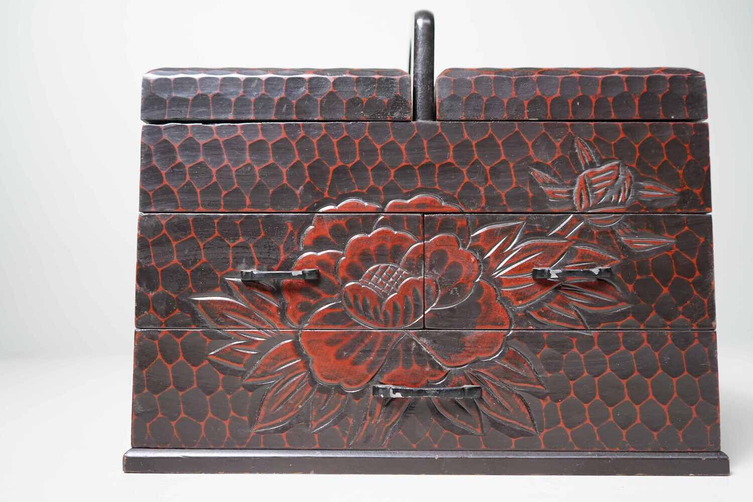 Haribako 'Kamakura Bori' Sewing Box 針 箱, Japan, 1960s.