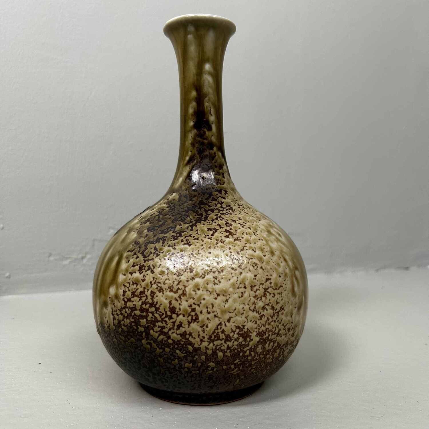 Ceramic Ikebana Vase Shigaraki, 1960s, Japan.