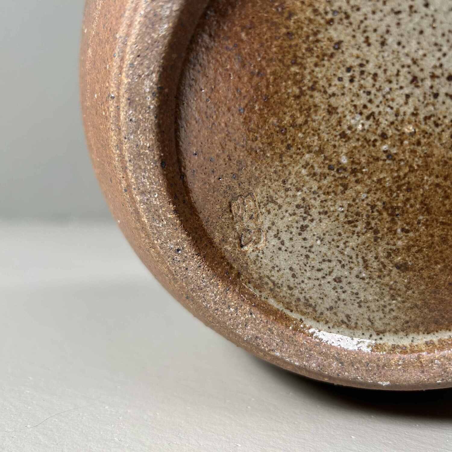 Shigaraki Yaki Ikebana Flower Vase, Akiyama, Japan.