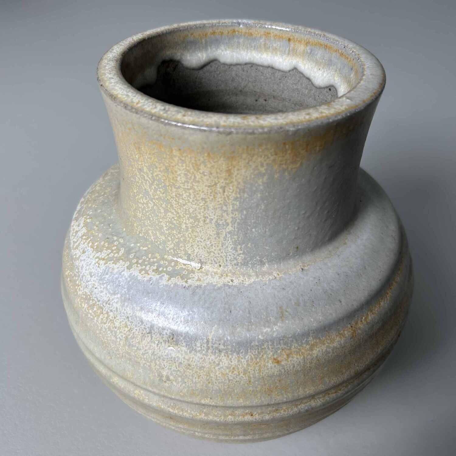 Earthenware Kyo-Yaki Ikebana Flower Vase, Japan.