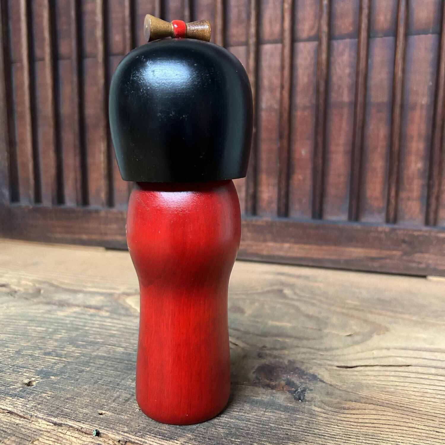 Creatieve Vintage Sakura Kokeshi door Kishi Sadao 岸 貞男, Japan.