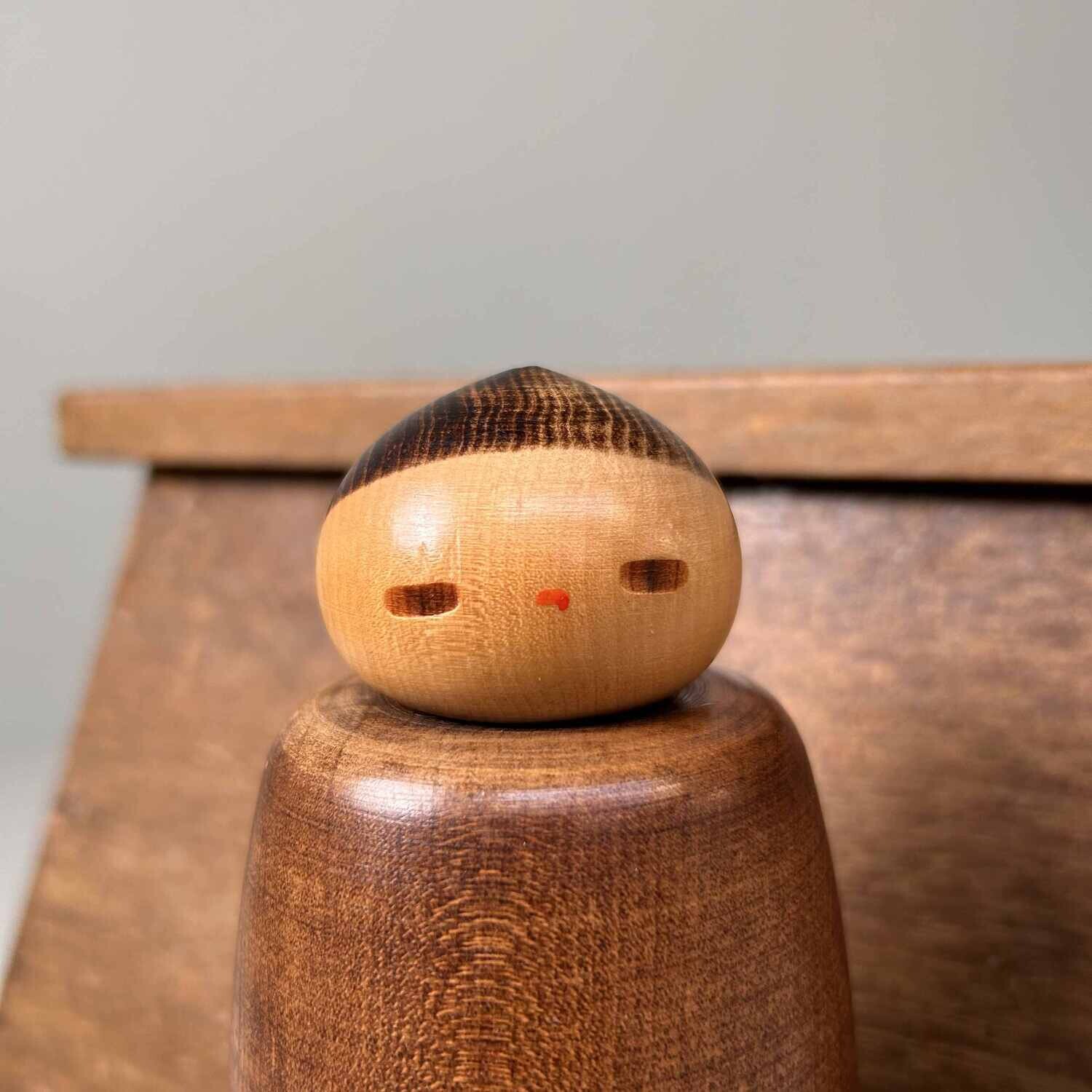 Vintage Sosaku Kokeshi door Sanpei Yamanaka, Japan.