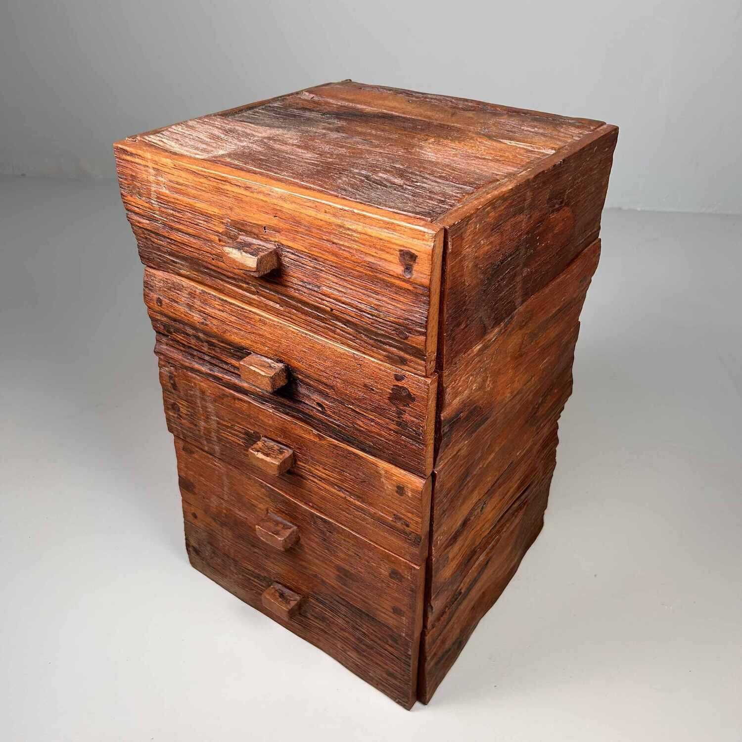 Brutalistische Houten Japanse Ladekast, Shōwa-periode.