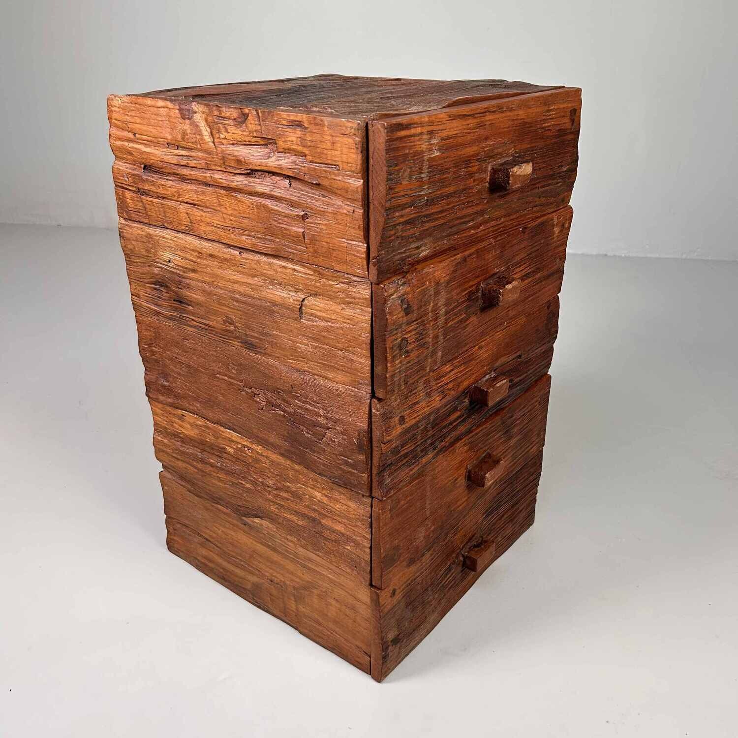 Brutalistische Houten Japanse Ladekast, Shōwa-periode.