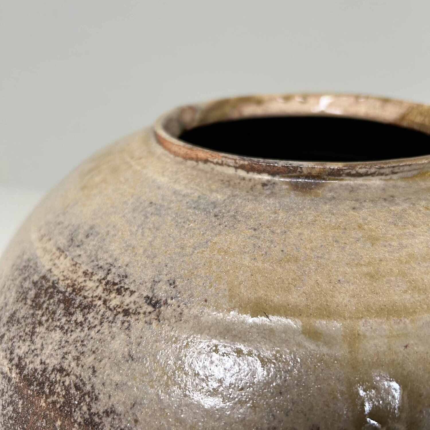 Unique wood-fired ikebana vase, Bizen pottery from Japan.