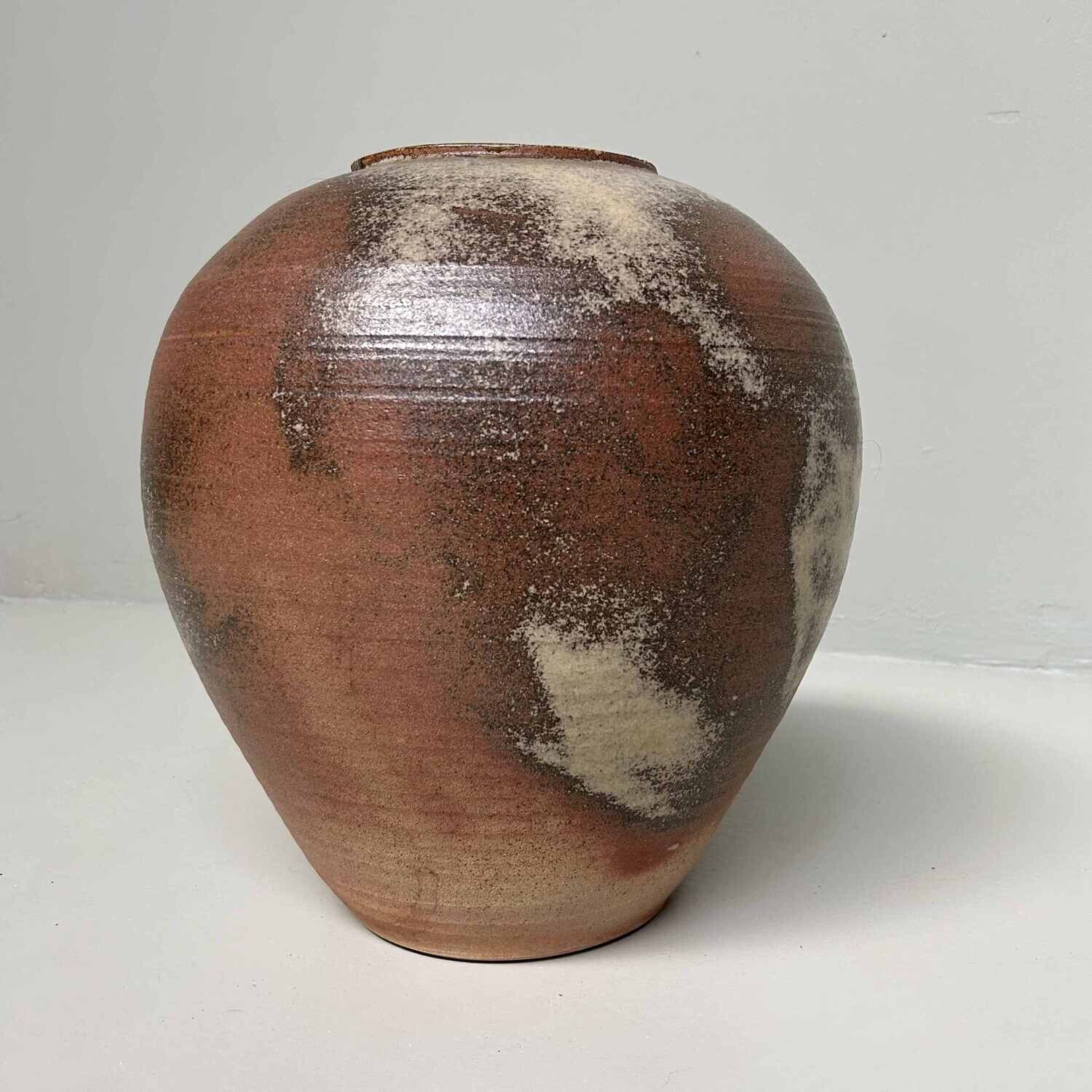 Unique wood-fired ikebana vase, Bizen pottery from Japan.