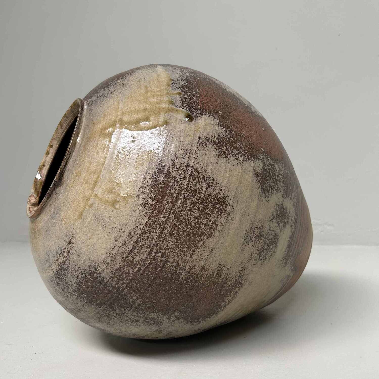 Unique wood-fired ikebana vase, Bizen pottery from Japan.