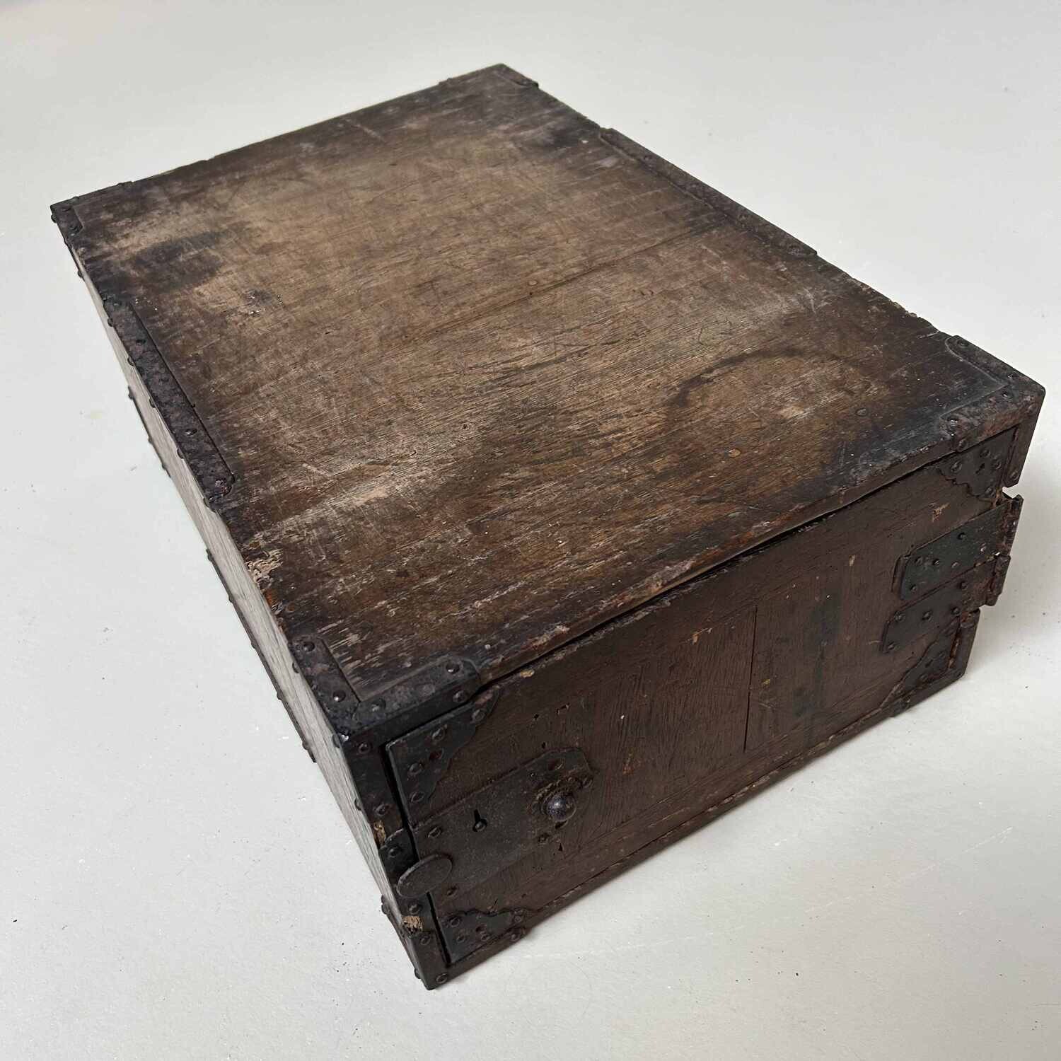 Kodansu (小箪笥) Klein Opbergmeubel, late Edo, Japan.