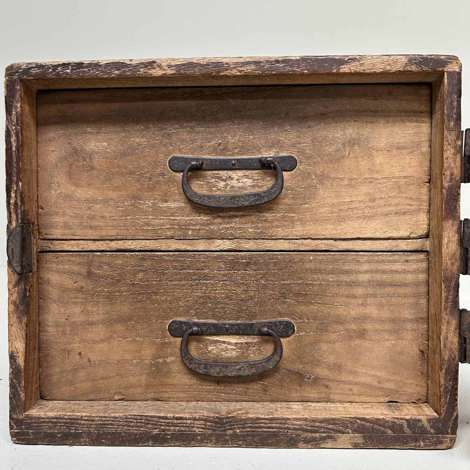 Kodansu (小箪笥) Klein Opbergmeubel, late Edo, Japan.