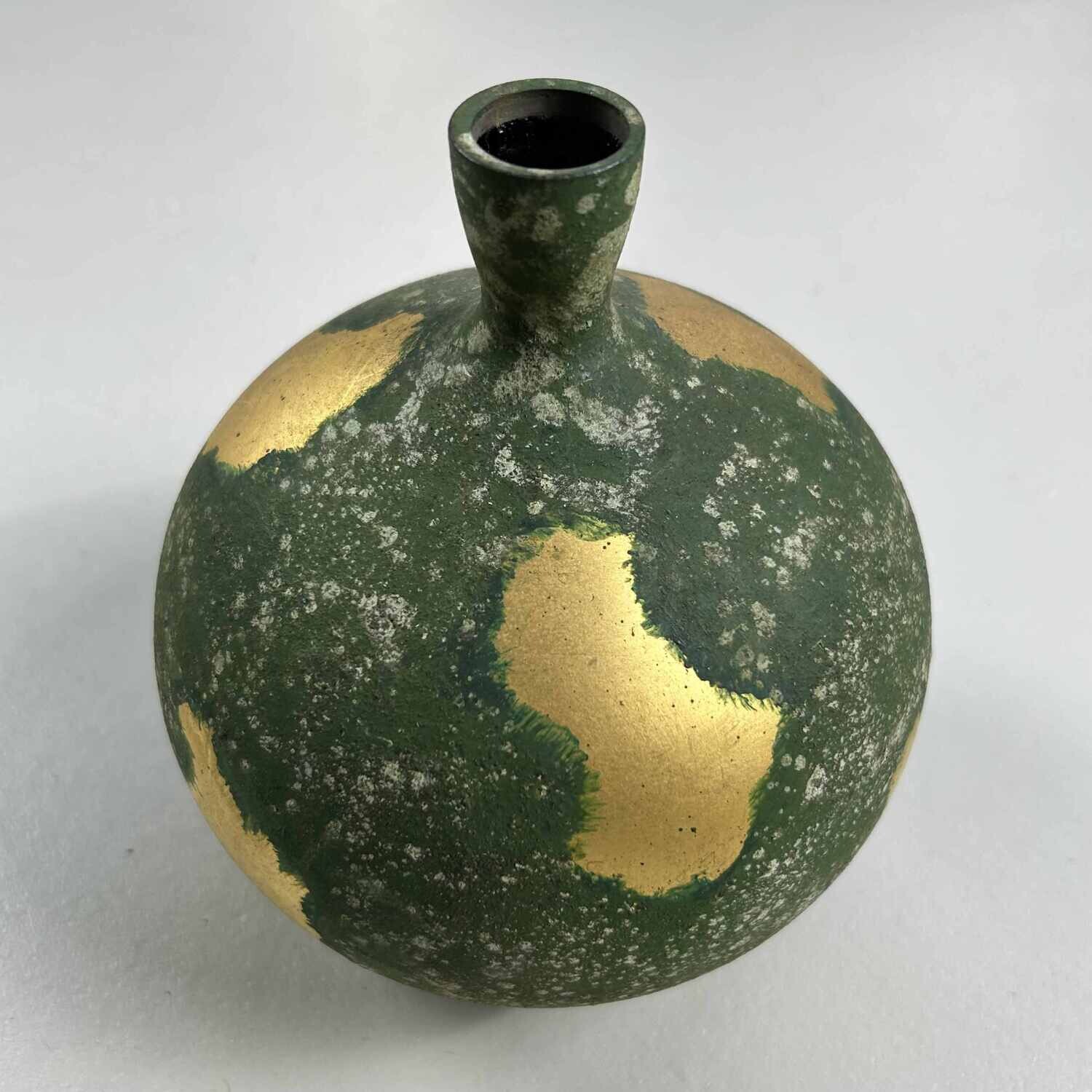 Copper Kiyotomi Ikebana Flower Vase, Japan.