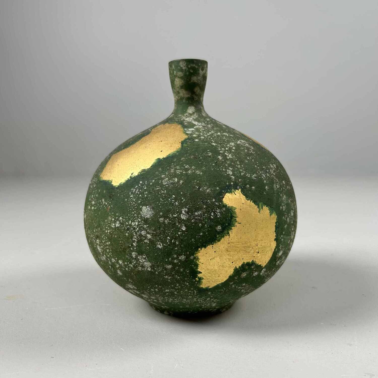 Copper Kiyotomi Ikebana Flower Vase, Japan.