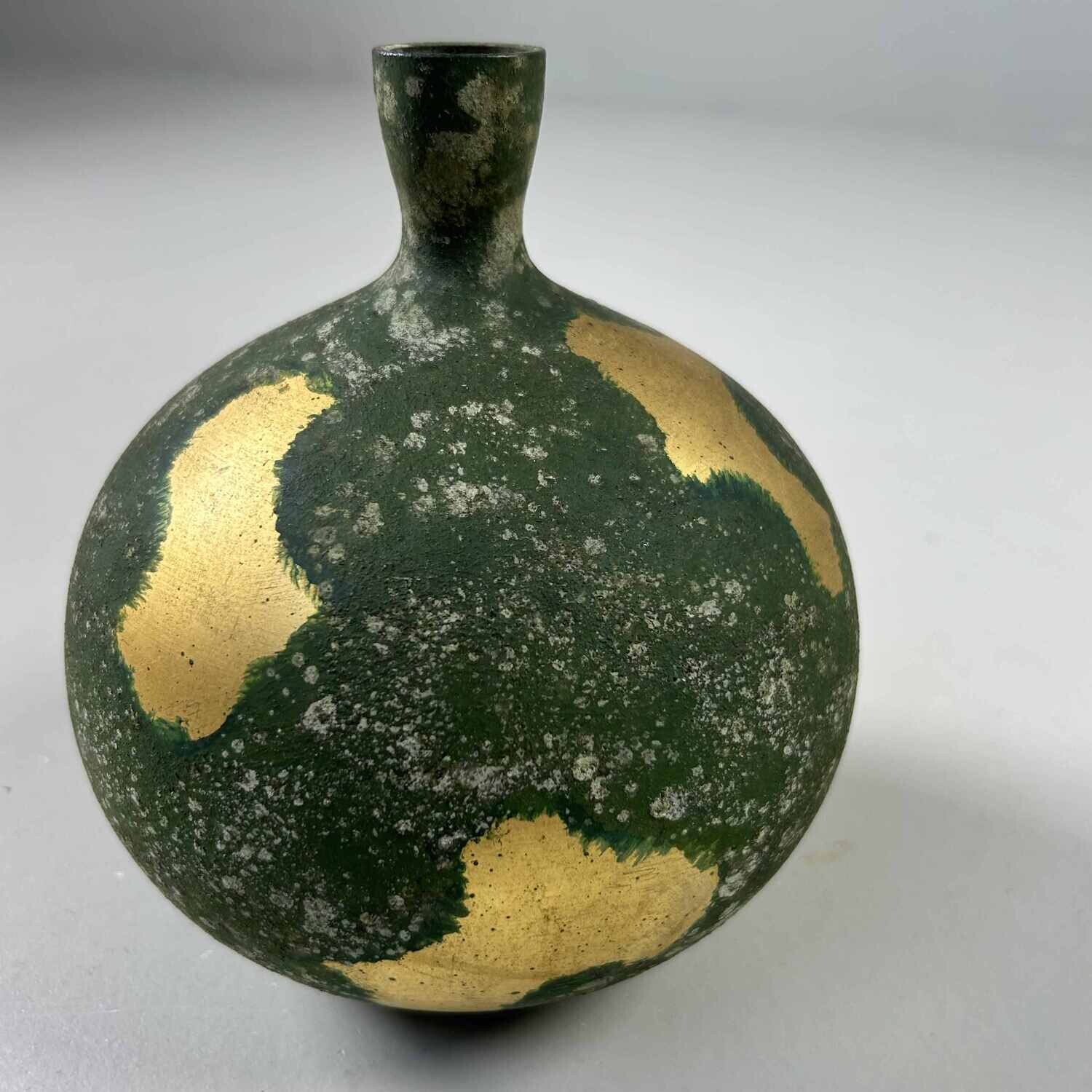 Copper Kiyotomi Ikebana Flower Vase, Japan.