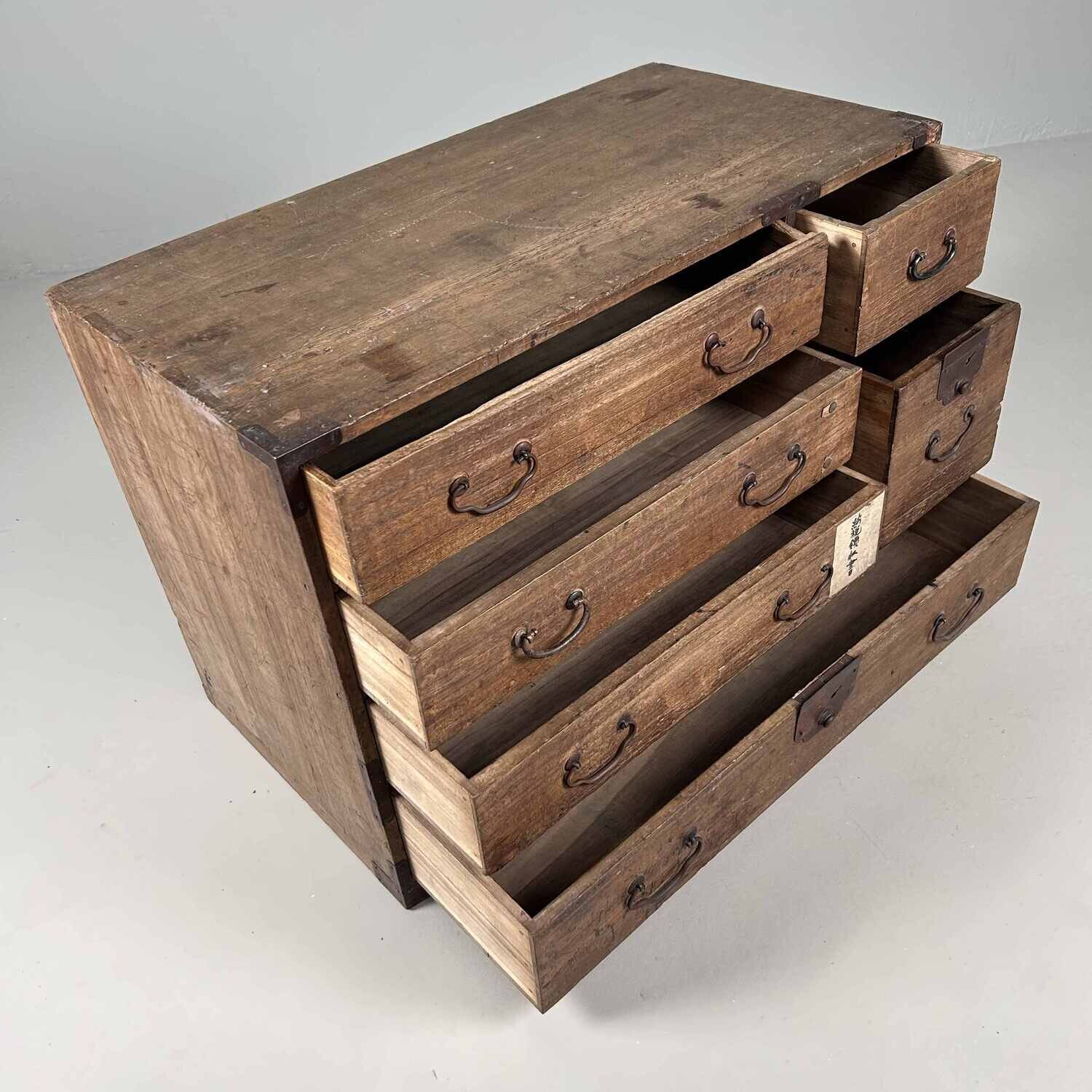 Kleine Japanse Tansu Ladekast, Meiji-periode.
