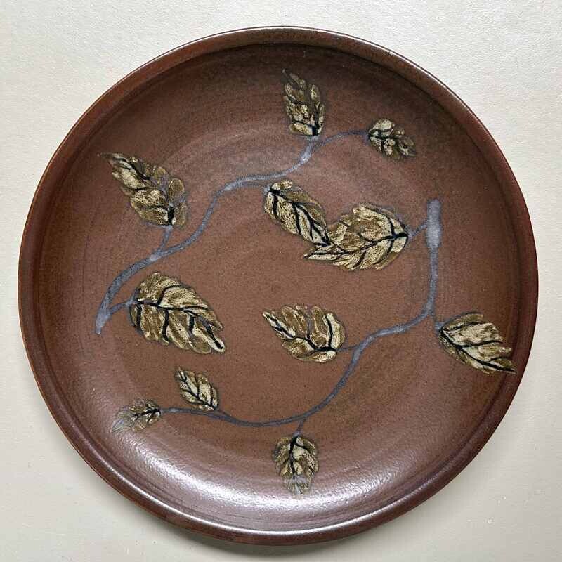 Decorative Earthenware Plate, Japan, Shōwa Period.