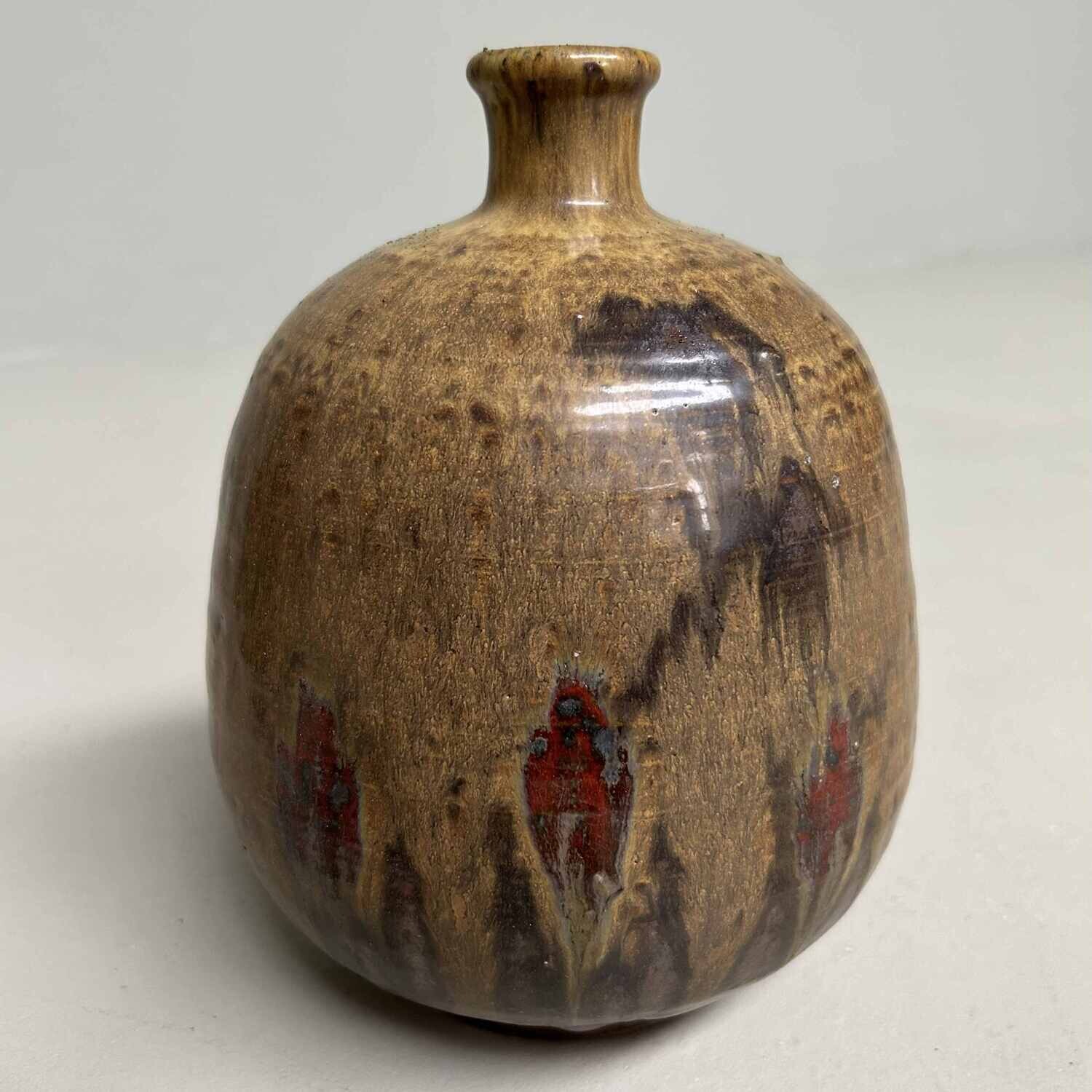 Wood-Fired Ceramic Ikebana Flower Vase, (Hizen) Kuromuta Yaki, Maruta Nobumasa, Japan.