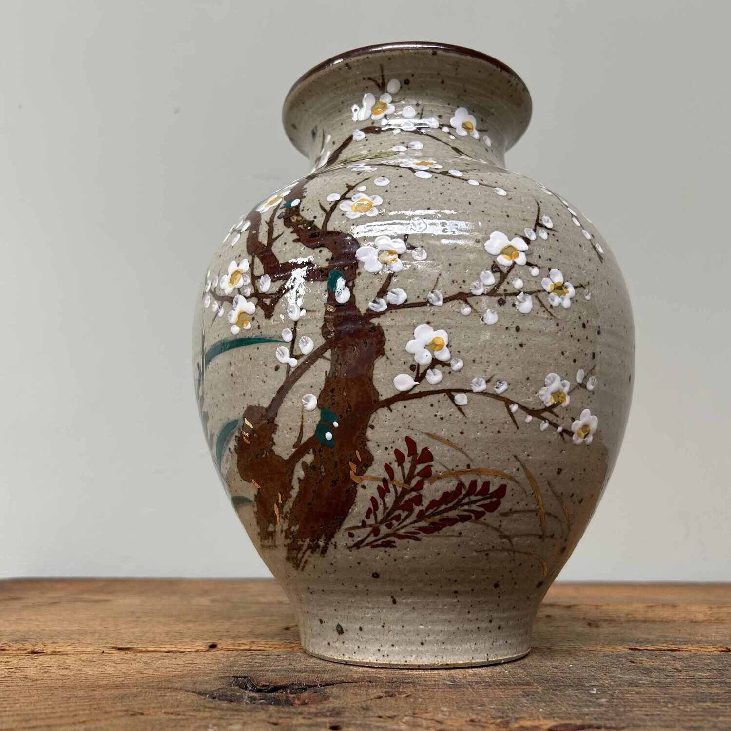 Ikebana Bloemenvaas Kotobuki ware 寿焼, Japan, Shōwa-periode.