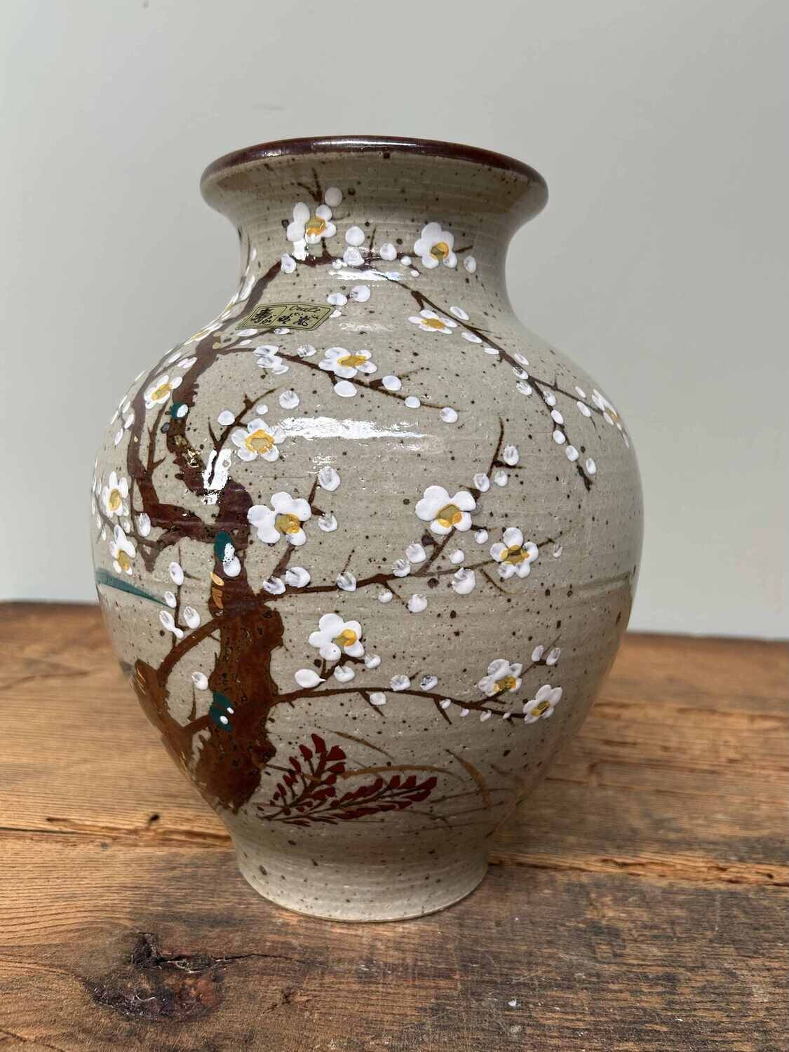 Ikebana Bloemenvaas Kotobuki ware 寿焼, Japan, Shōwa-periode.