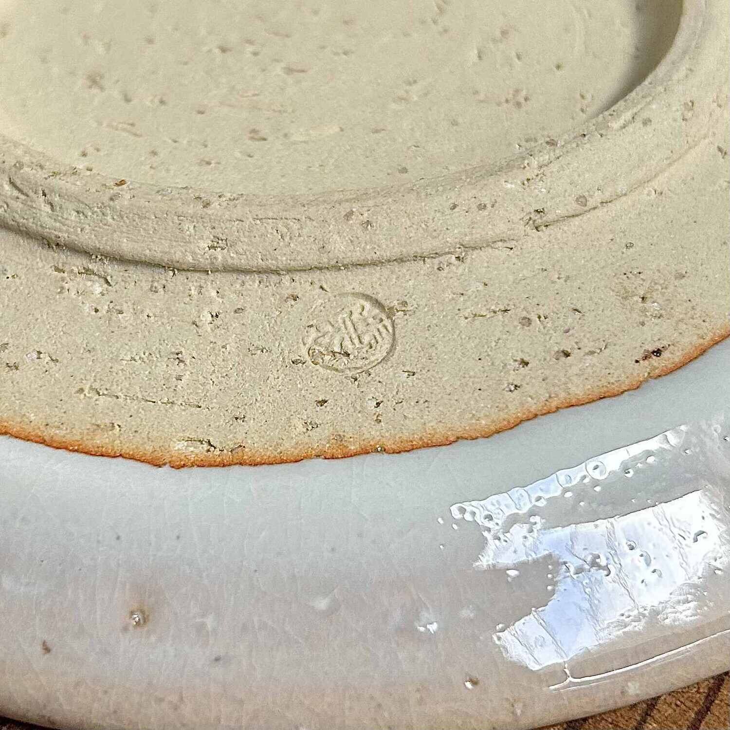 Set of Ceramic Cups with Saucer, 萩焼 Hagi-yaki, Japan.