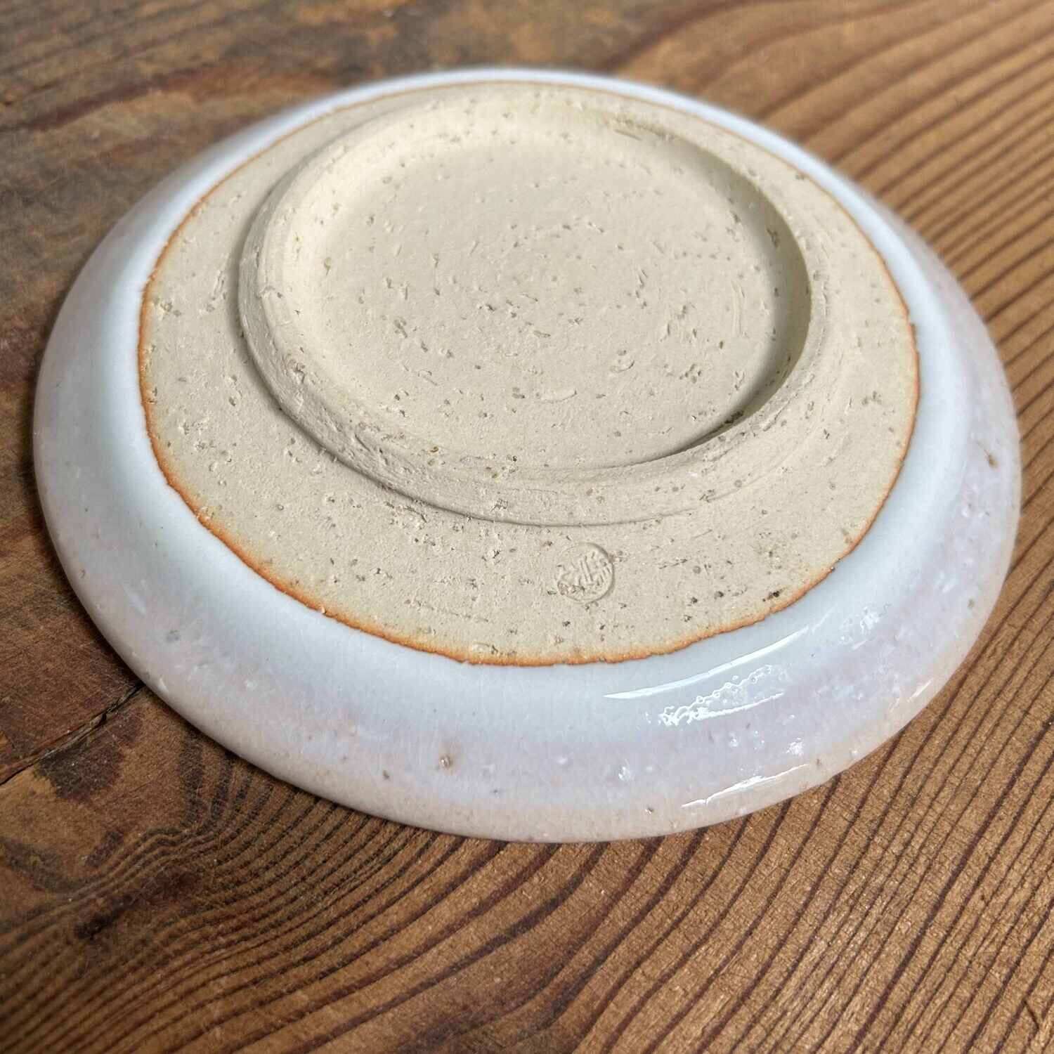 Set of Ceramic Cups with Saucer, 萩焼 Hagi-yaki, Japan.