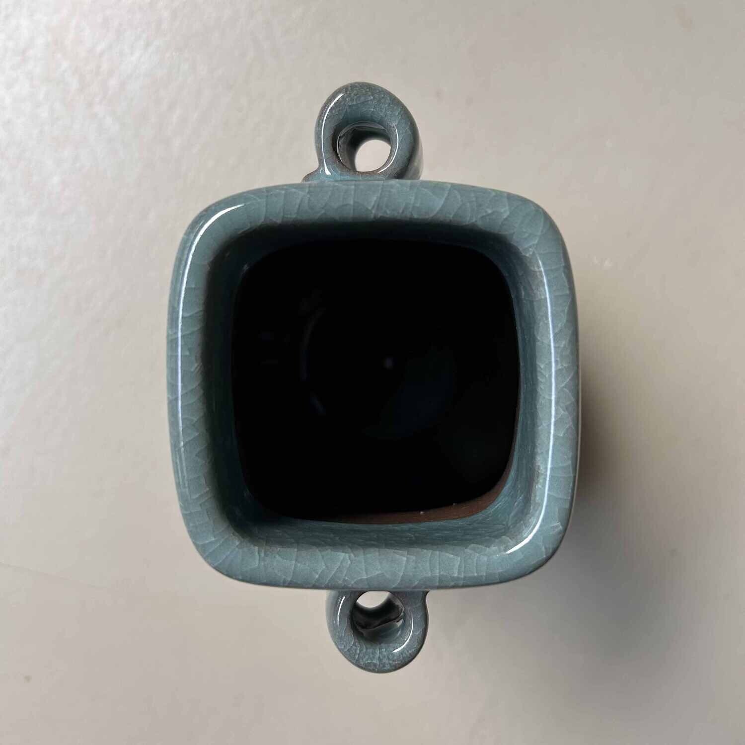 Mid Century Celadon Ikebana Bloemenvaas, Tachikichi, Japan.