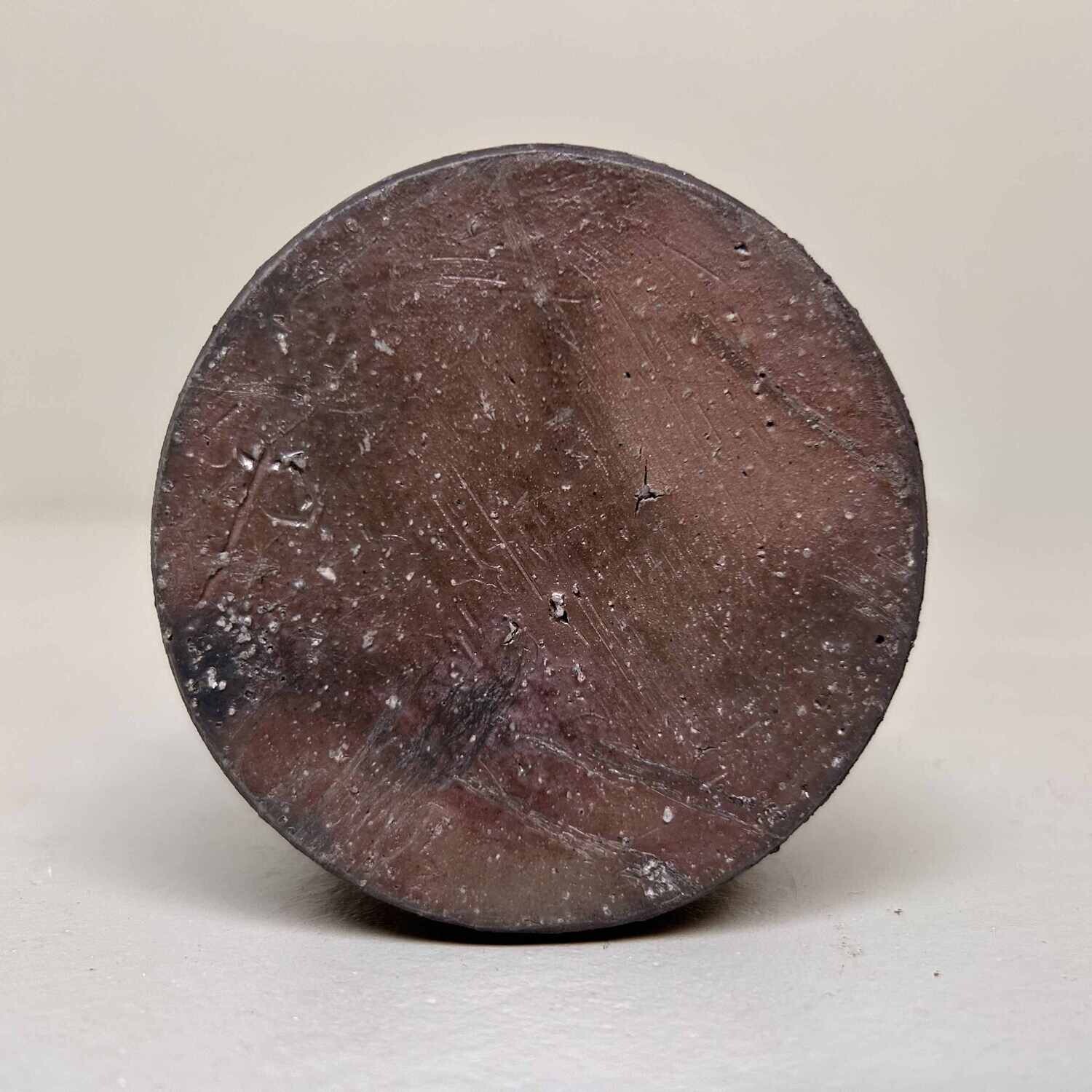 Minimalist Bizen Ikebana Flower Vase, Japan.