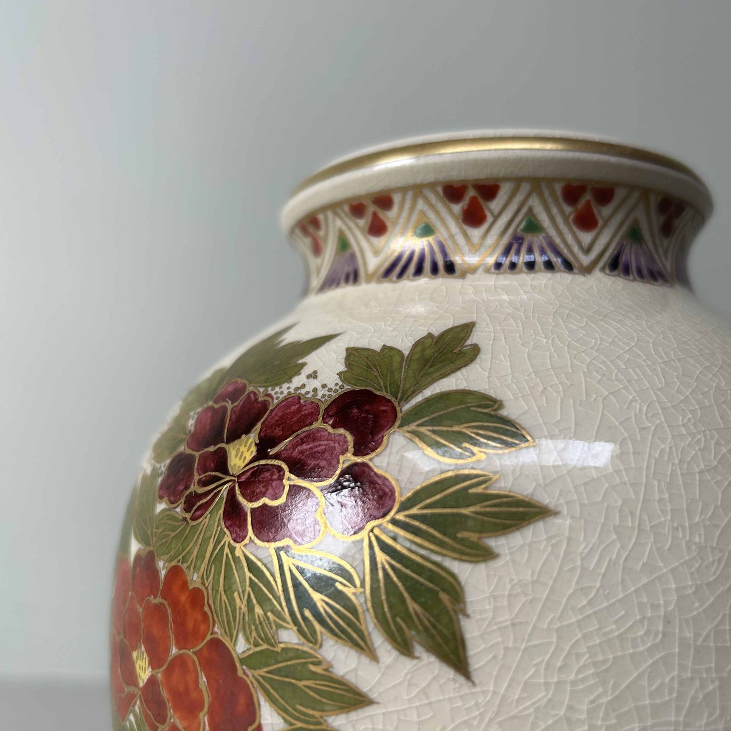 Japanse Satsuma Ikebana Bloemenvaas, Shōwa-periode.