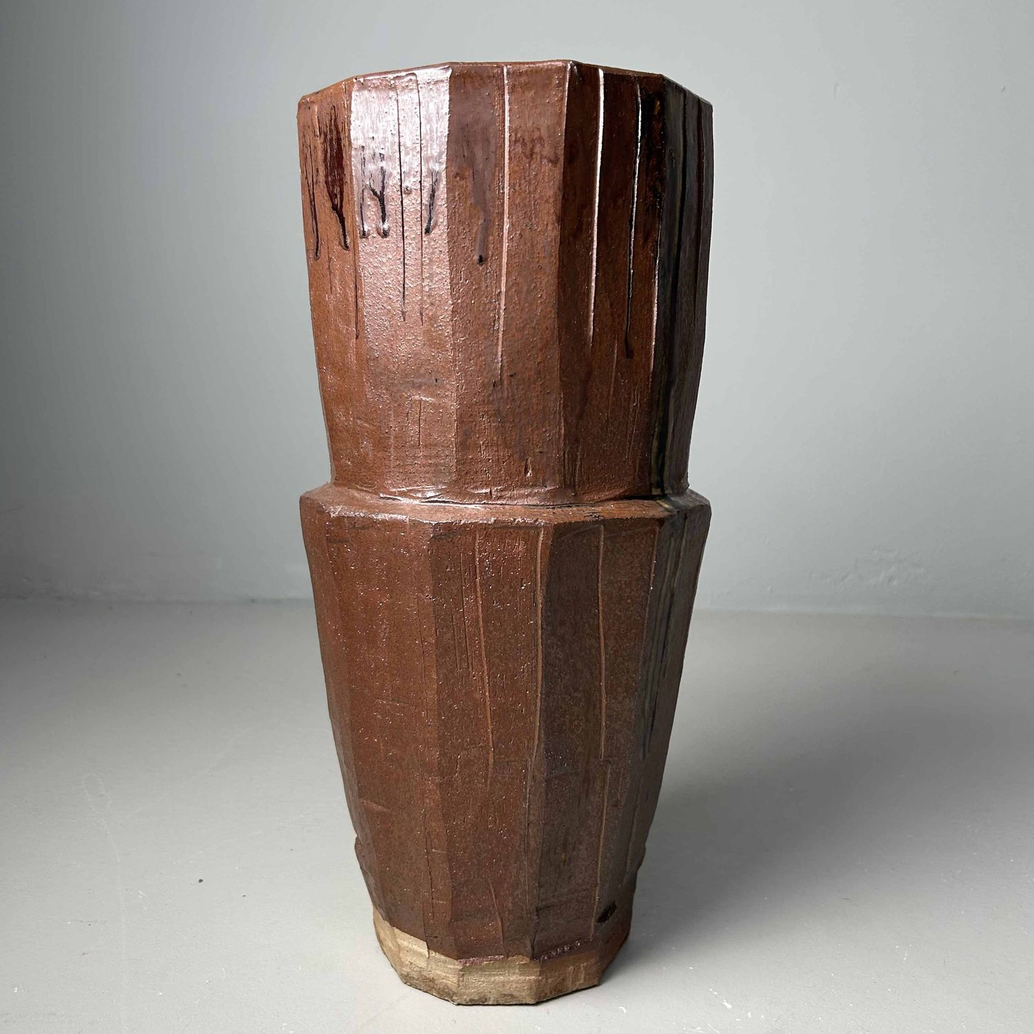 Ikebana Flower Vase, Agano Yaki, Shōwa Period, Japan.