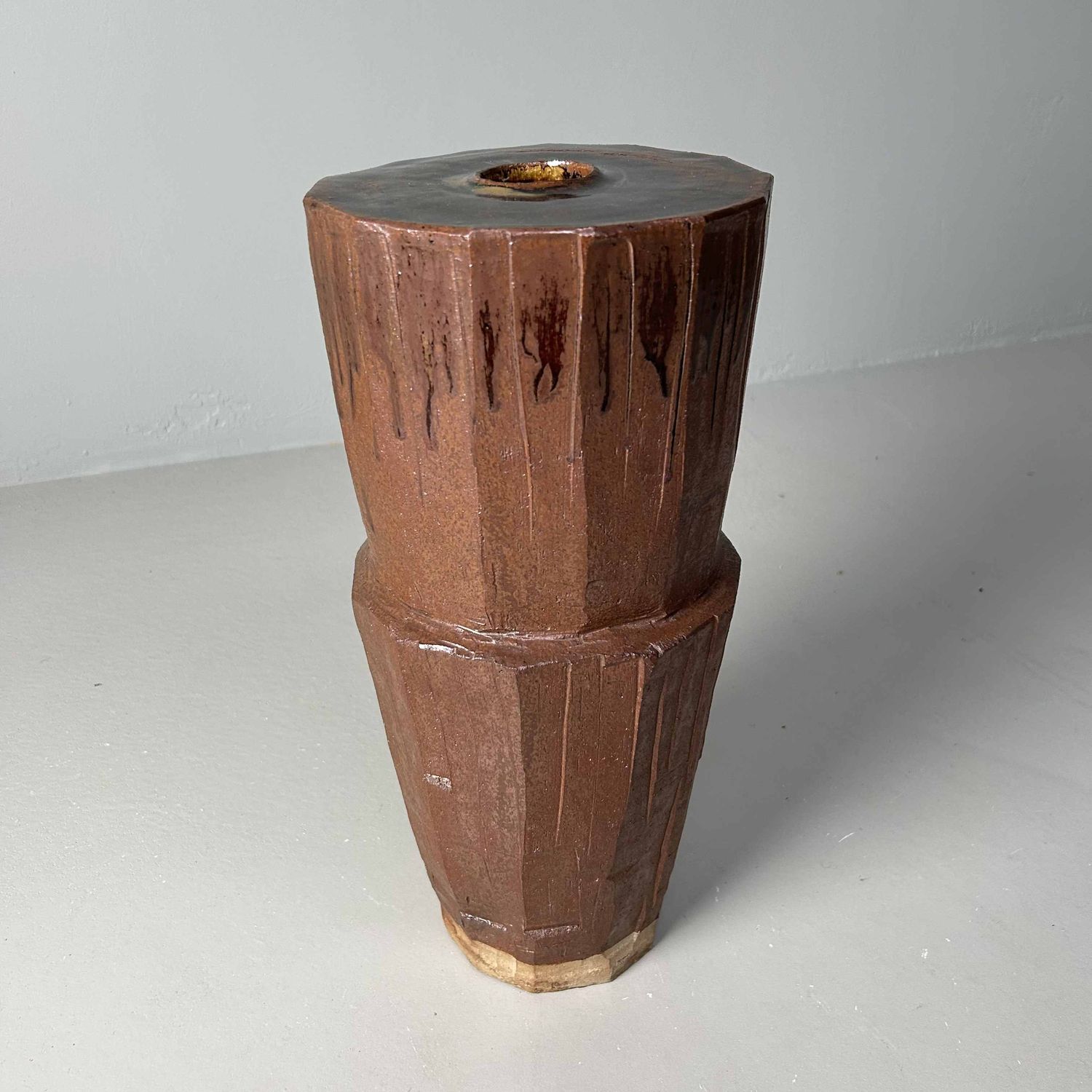 Ikebana Flower Vase, Agano Yaki, Shōwa Period, Japan.