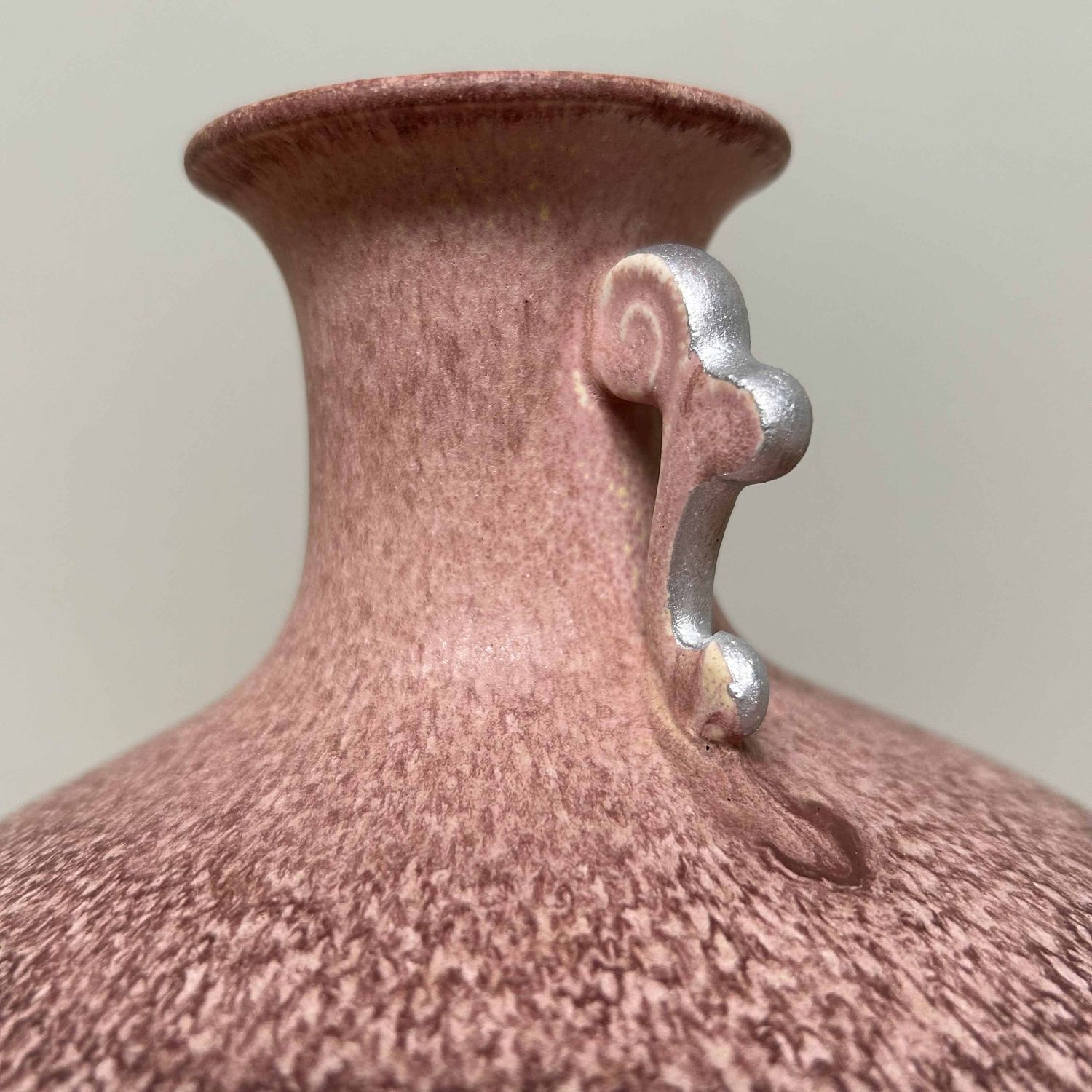 Mid-century Ikebana Flower Vase, Seiji Kato, Shōwa Era, Japan. Mid-century Ikebana Flower Vase, Seiji Kato, Shōwa Era, Japan.