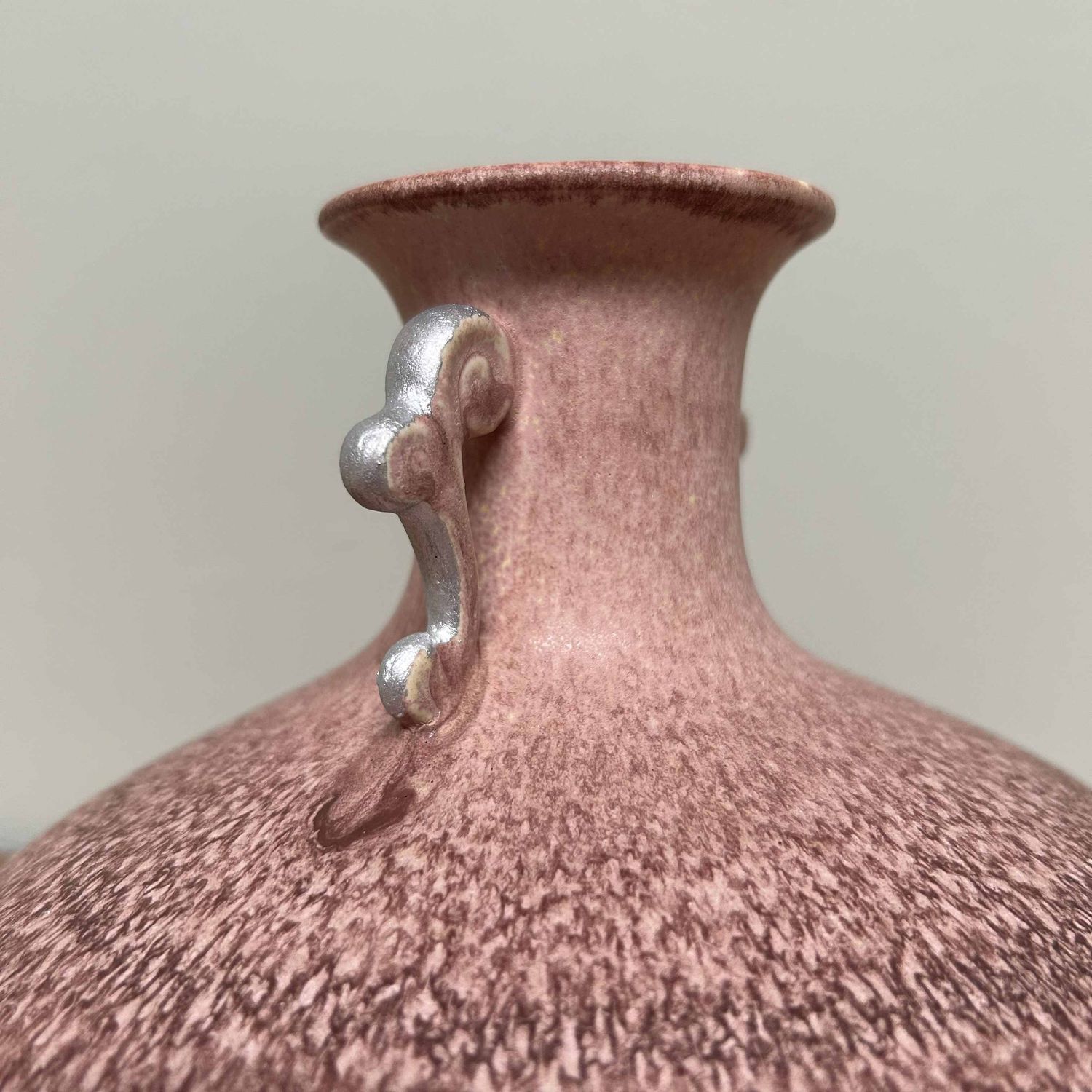 Mid-century Ikebana Flower Vase, Seiji Kato, Shōwa Era, Japan. Mid-century Ikebana Flower Vase, Seiji Kato, Shōwa Era, Japan.