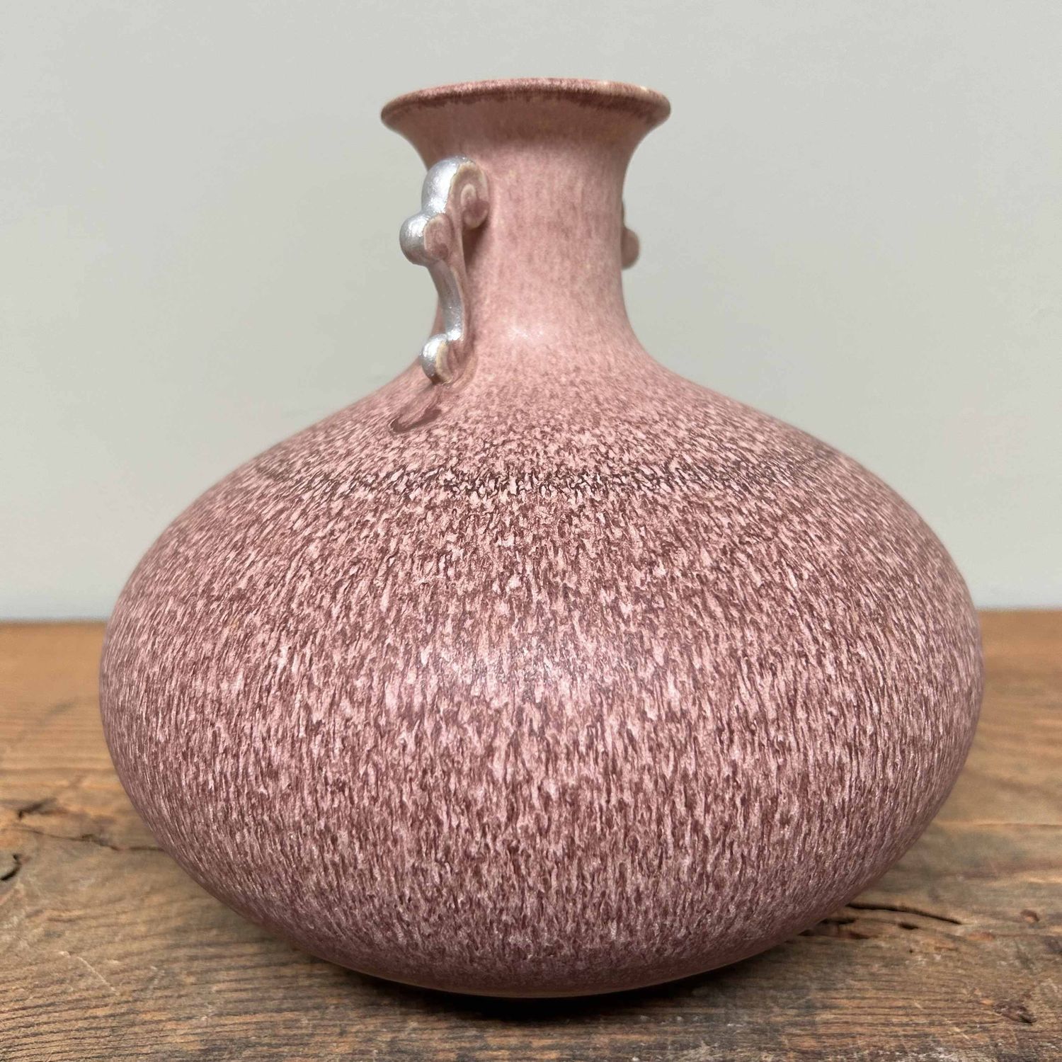Mid-century Ikebana Flower Vase, Seiji Kato, Shōwa Era, Japan. Mid-century Ikebana Flower Vase, Seiji Kato, Shōwa Era, Japan.