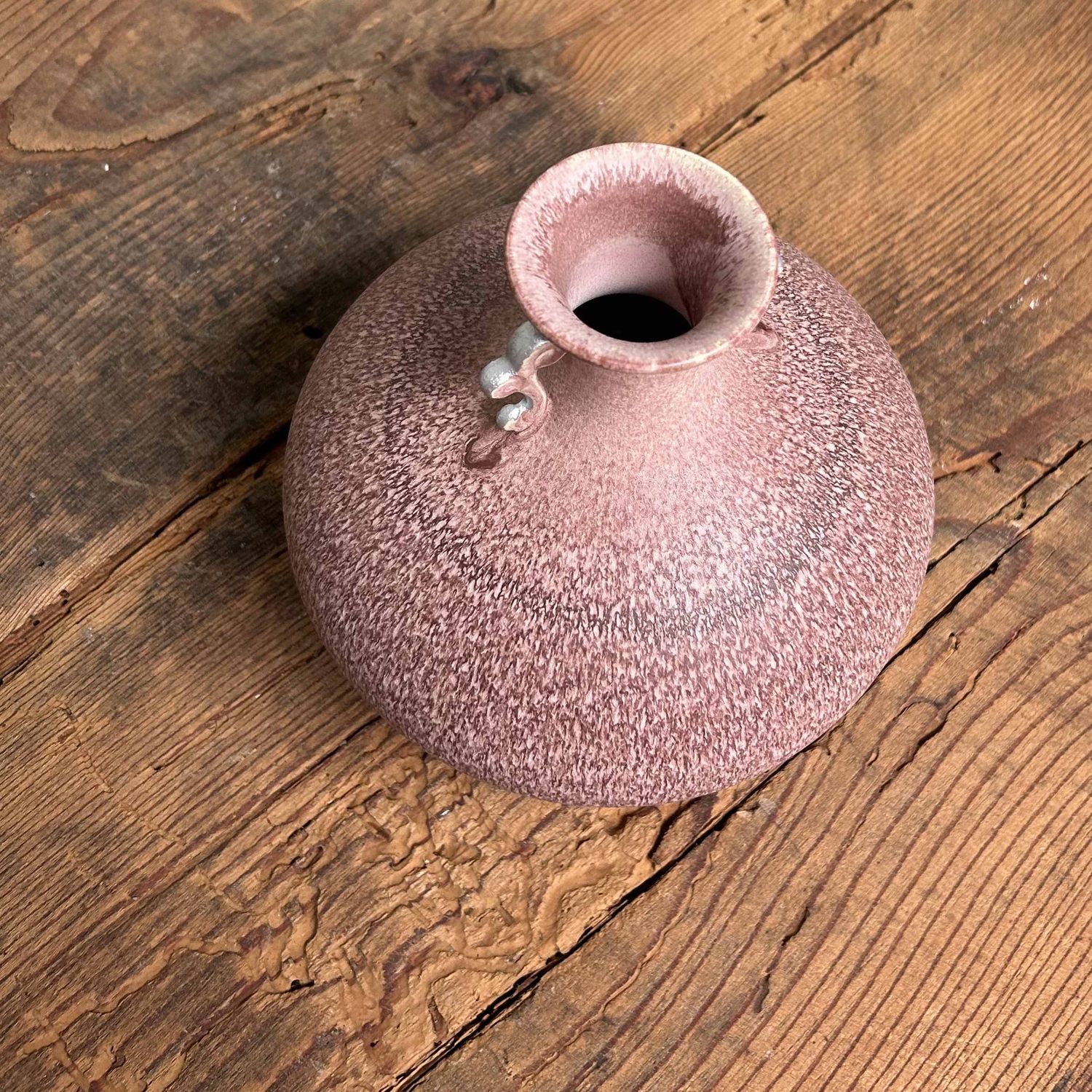 Mid-century Ikebana Flower Vase, Seiji Kato, Shōwa Era, Japan. Mid-century Ikebana Flower Vase, Seiji Kato, Shōwa Era, Japan.