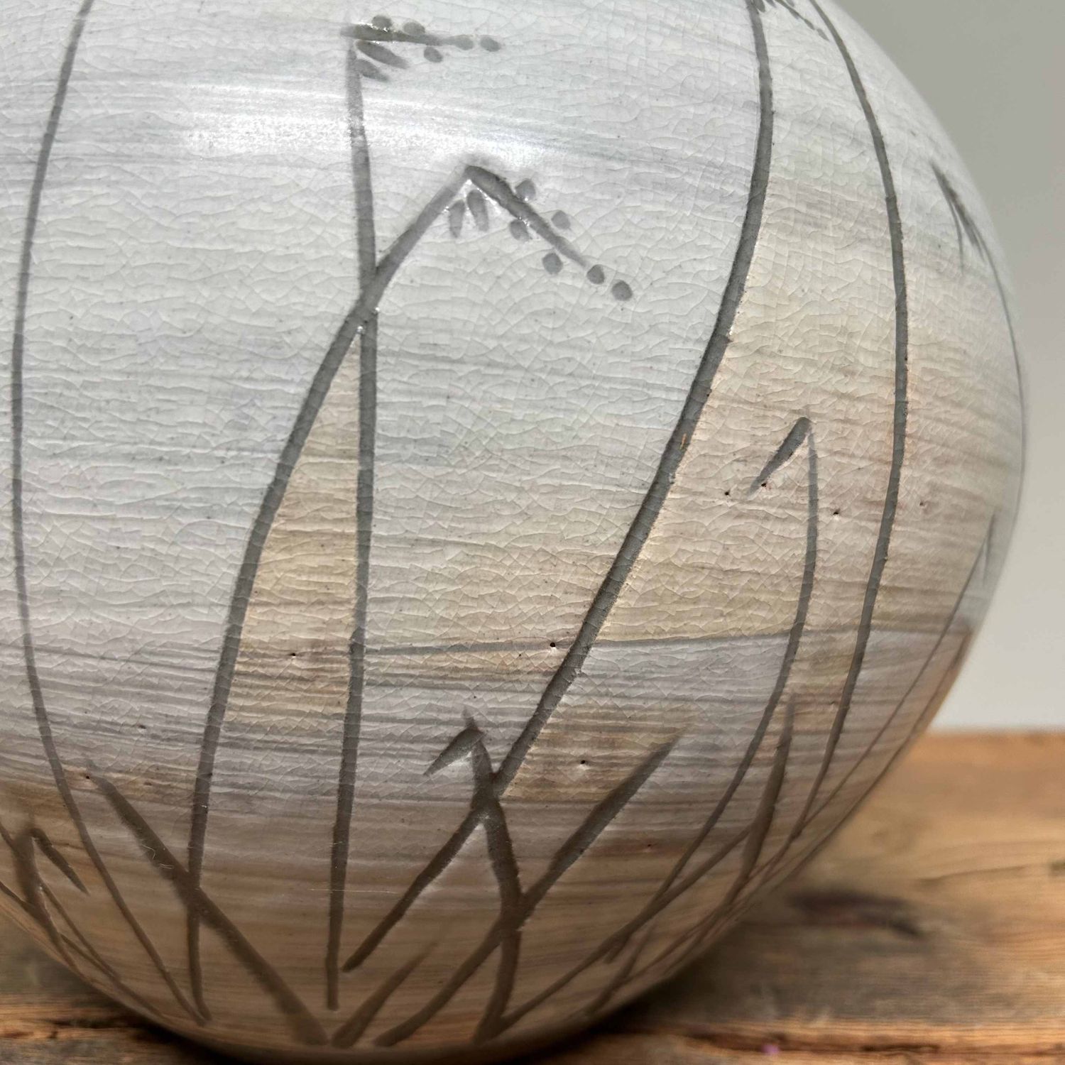 Ikebana Flower Vase 'Susuki', Ichinose Ware 一の瀬焼, Japan.