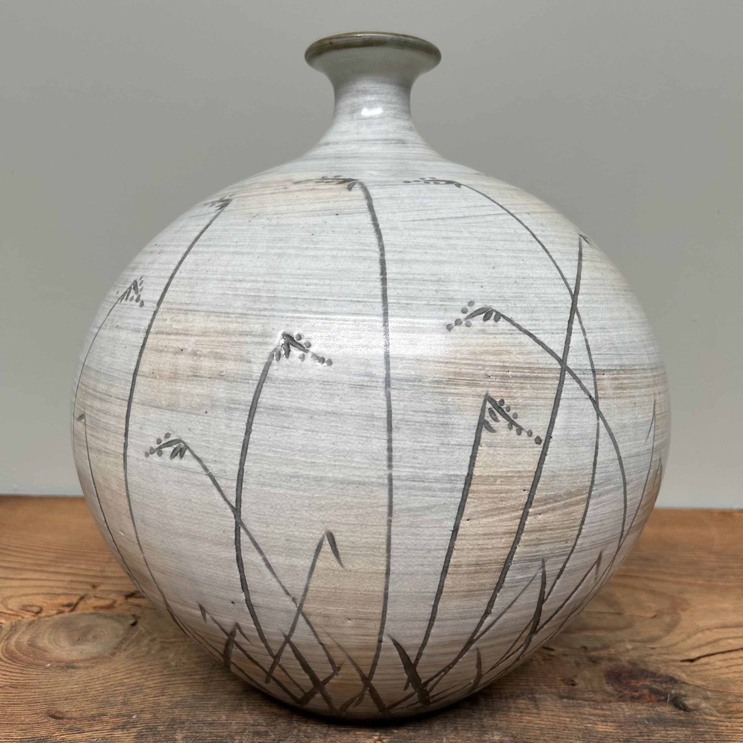 Ikebana Flower Vase 'Susuki', Ichinose Ware 一の瀬焼, Japan.