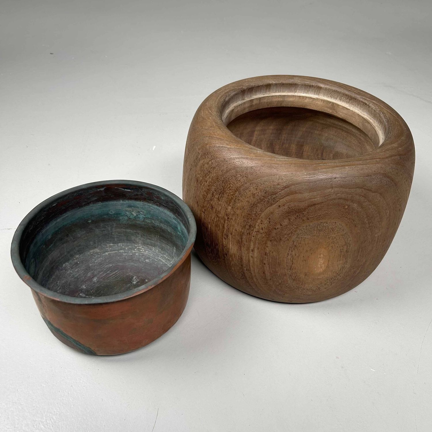 Traditionele Hibachi 火鉢, Japanse Vuurpot, Taishō-periode, Japan.