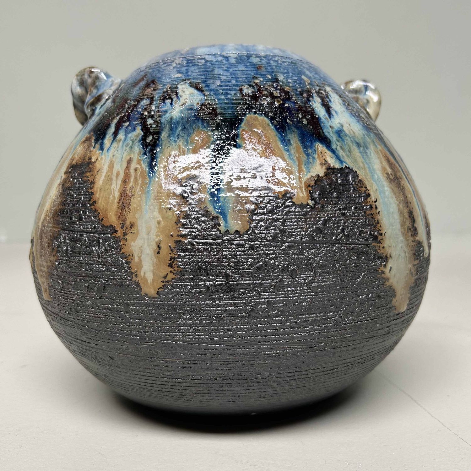 Shigaraki-Yaki Ikebana Bloemenvaas,  Shōwa-periode, Japan.