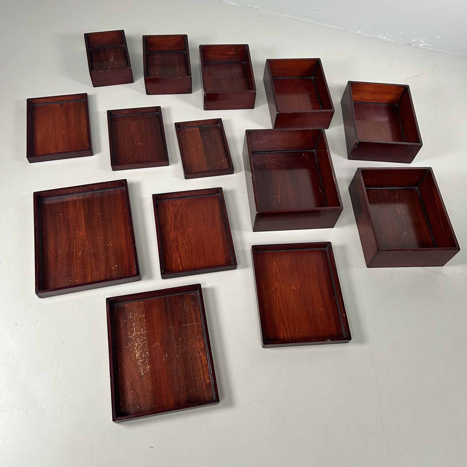 Set van 7 Kiridame Houten Nestkisten, Taishō-periode, Japan.