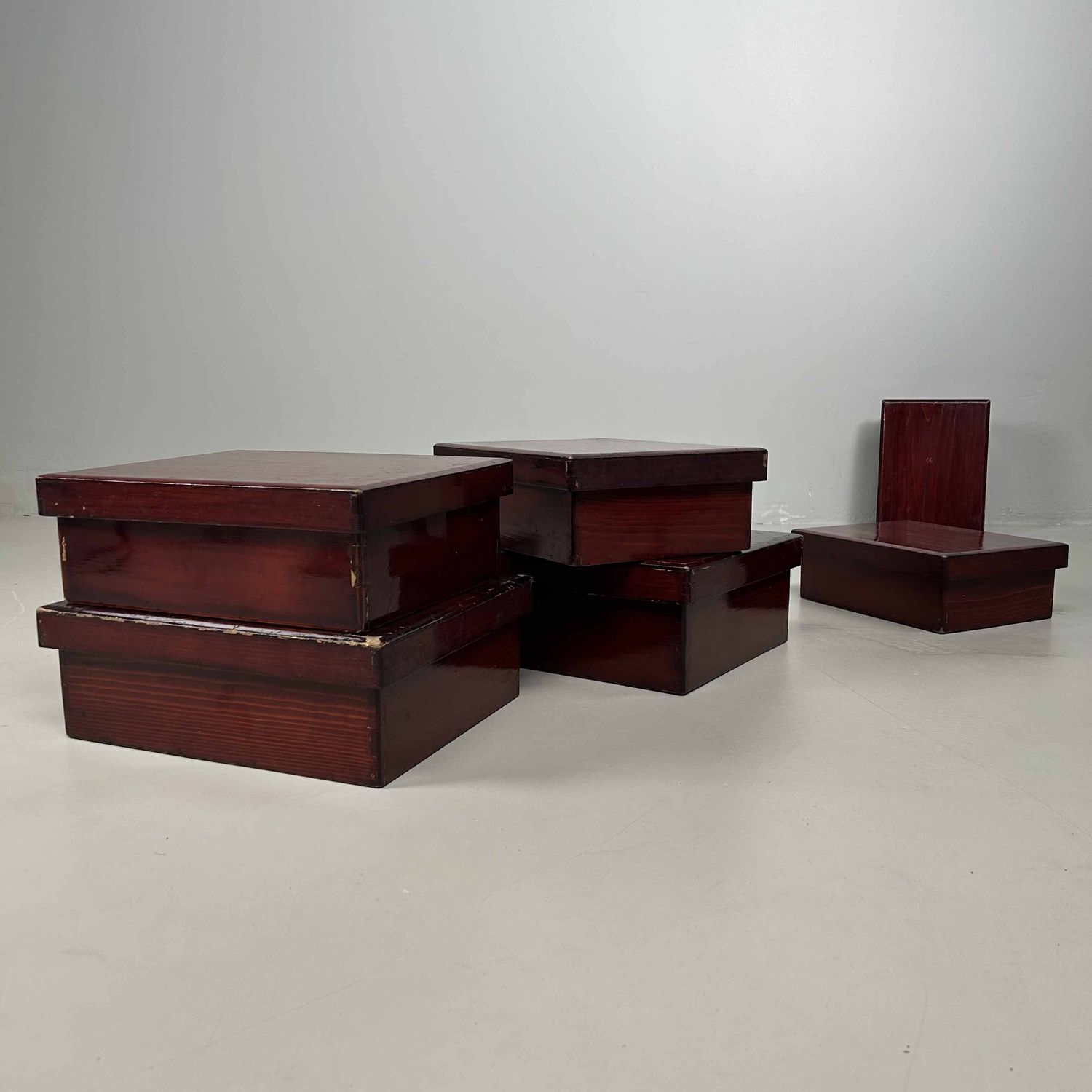 Set van 7 Kiridame Houten Nestkisten, Taishō-periode, Japan.