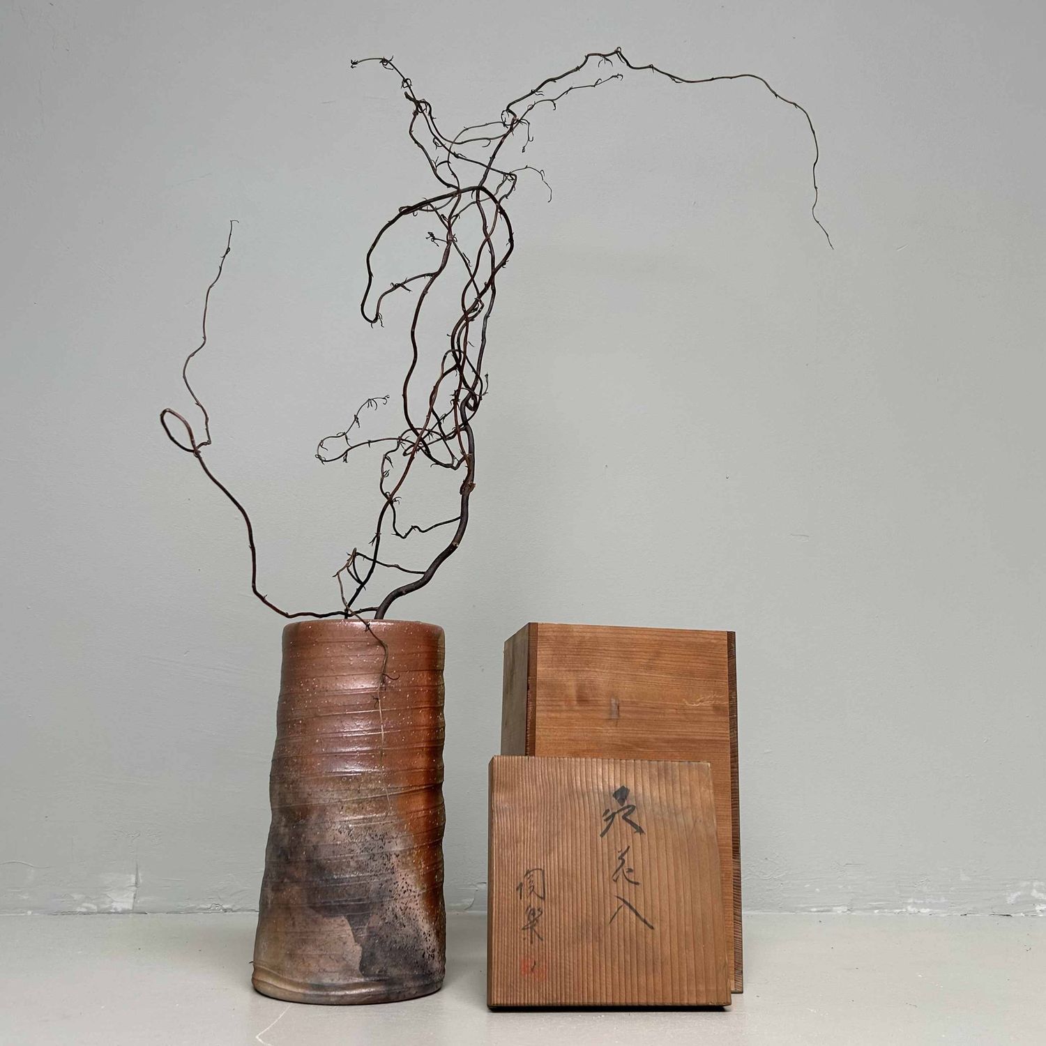 Shigaraki Yaki Ikebana Flower Vase, 1970s, Japan.