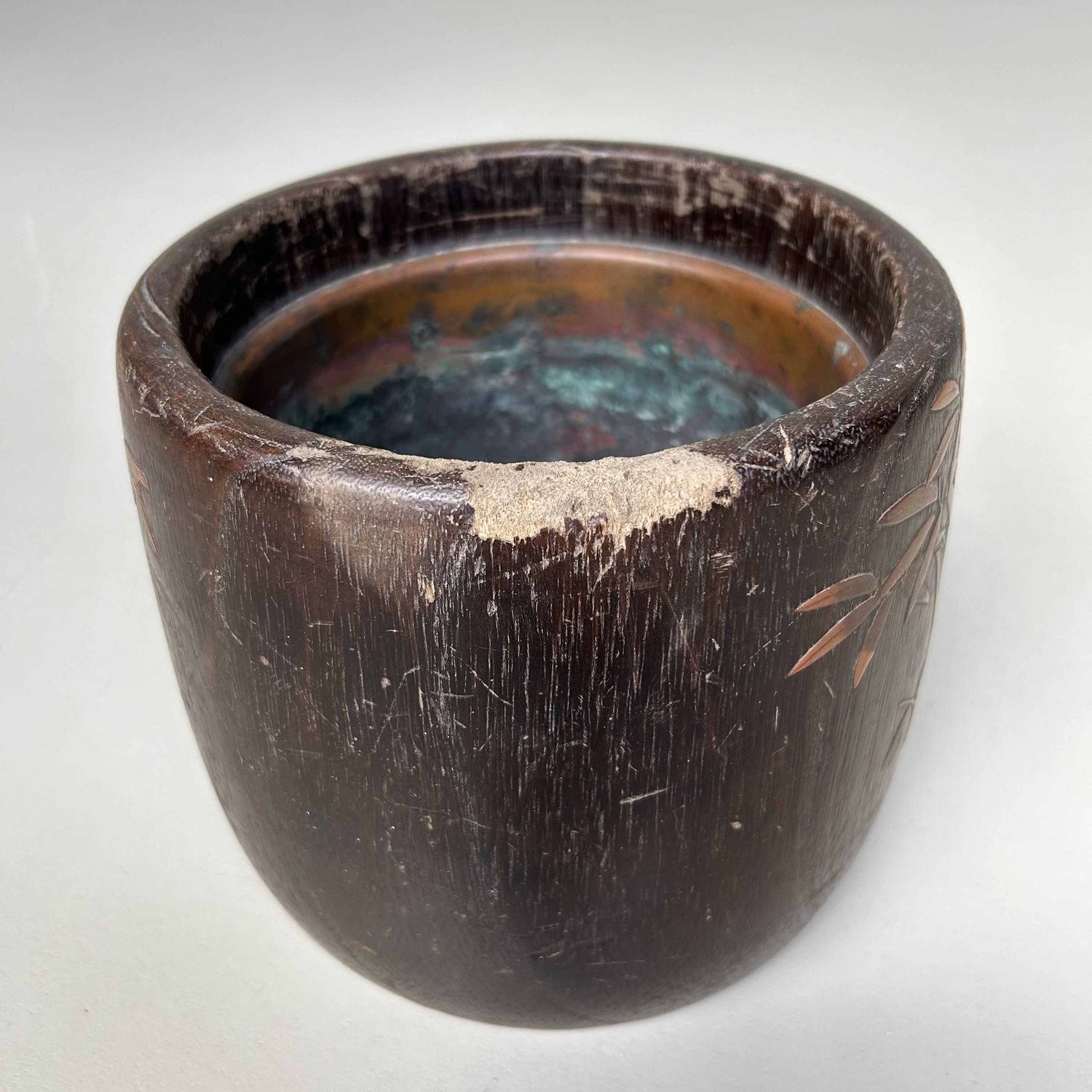 Antique Kiri Maki-e Hibachi 'Bamboo', Meiji era, Japan.