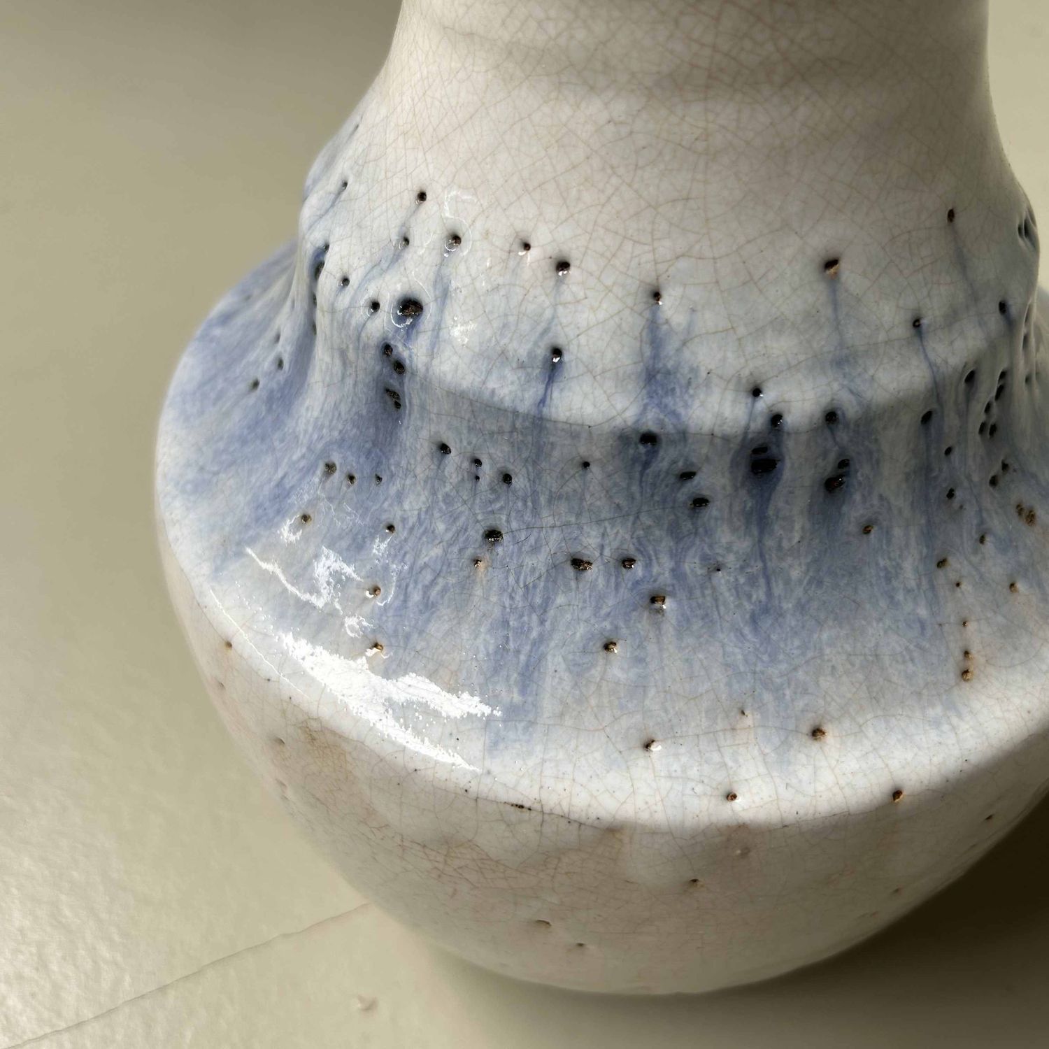 Hagi Yaki Ikebana Flower Vase, Nagasawa Seizan Kiln, Japan.