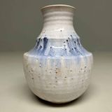 Hagi Yaki Ikebana Flower Vase, Nagasawa Seizan Kiln, Japan.