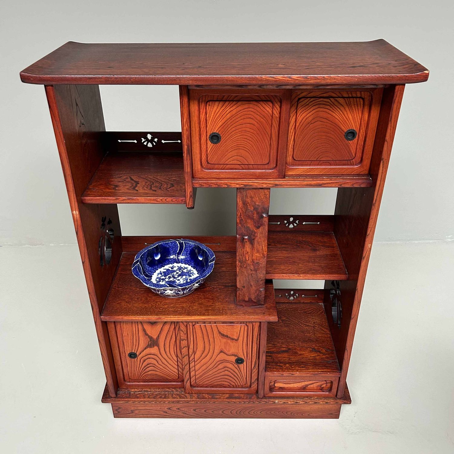 Mid Century Cha Tansu, Theekast, Matsumoto, Japan, jaren '70.