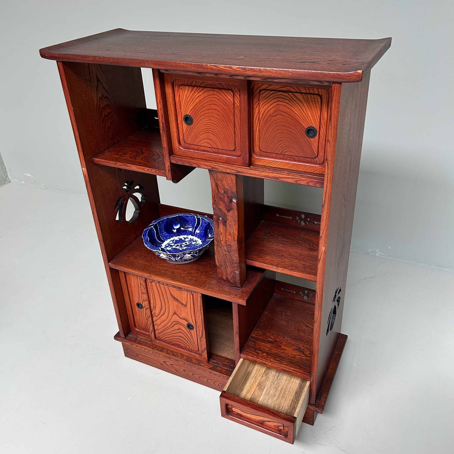 Mid Century Cha Tansu, Theekast, Matsumoto, Japan, jaren '70.