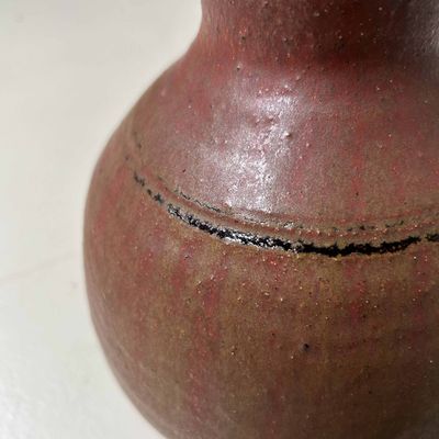 Ceramic Ikebana Flower Vase, Agano Yaki, by Watari Takahisa, Japan.