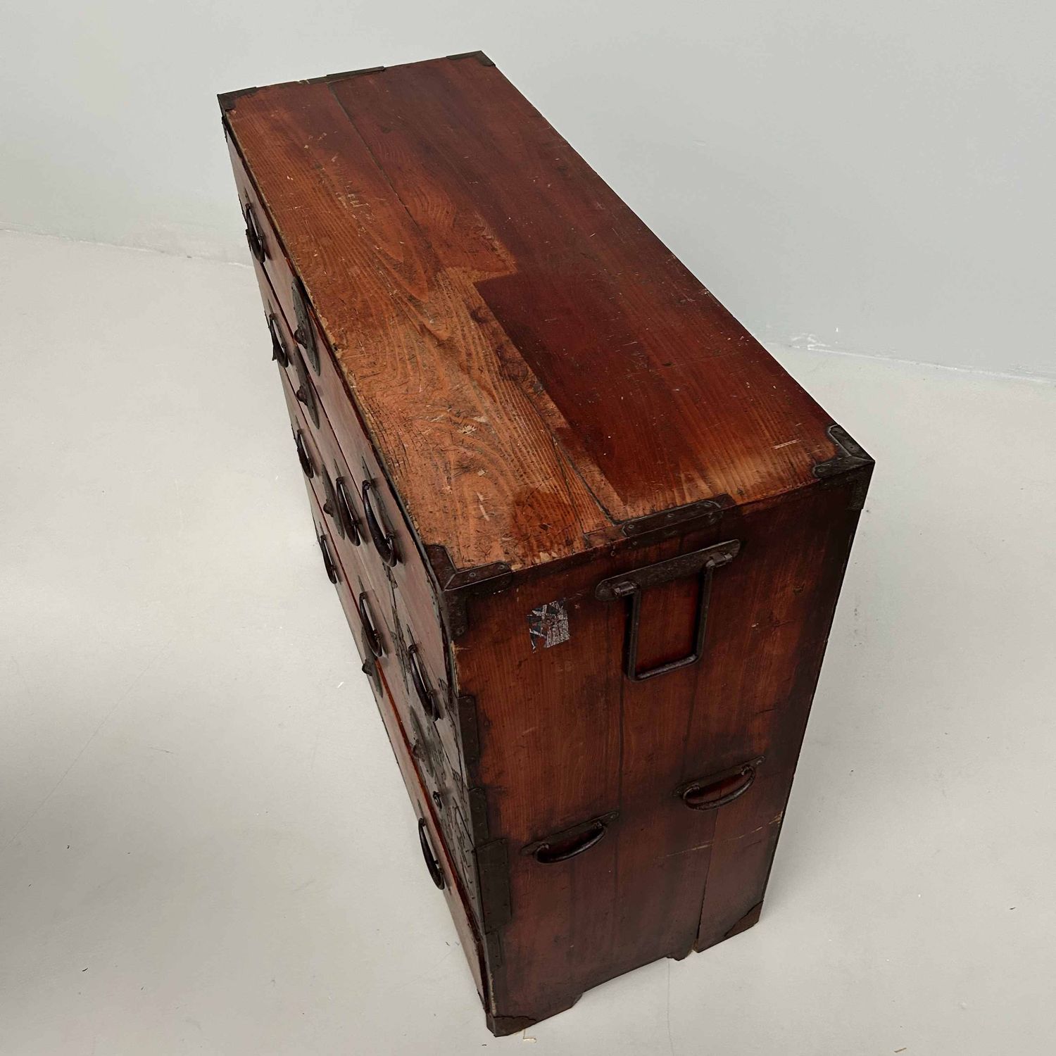 Japanese Traditional Tansu Chest of Drawers, Meiji Era.